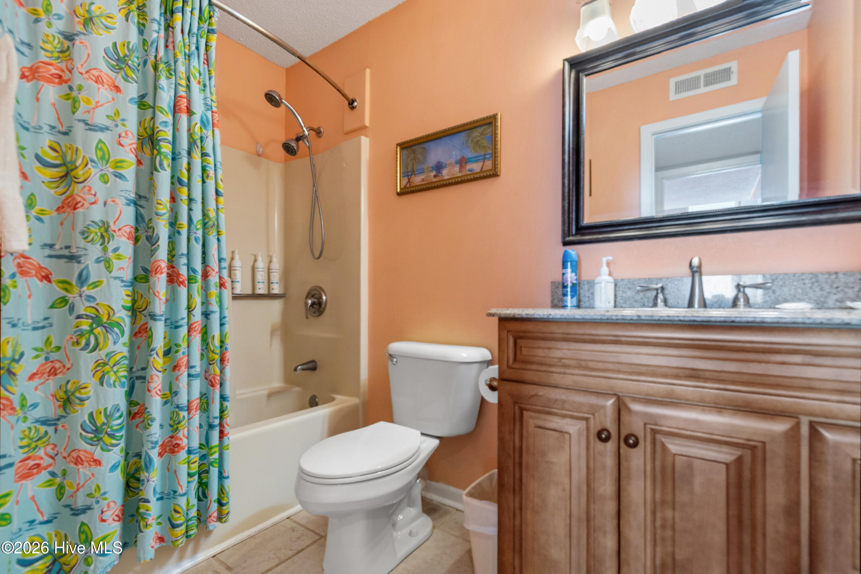 100567580 | Photo 14