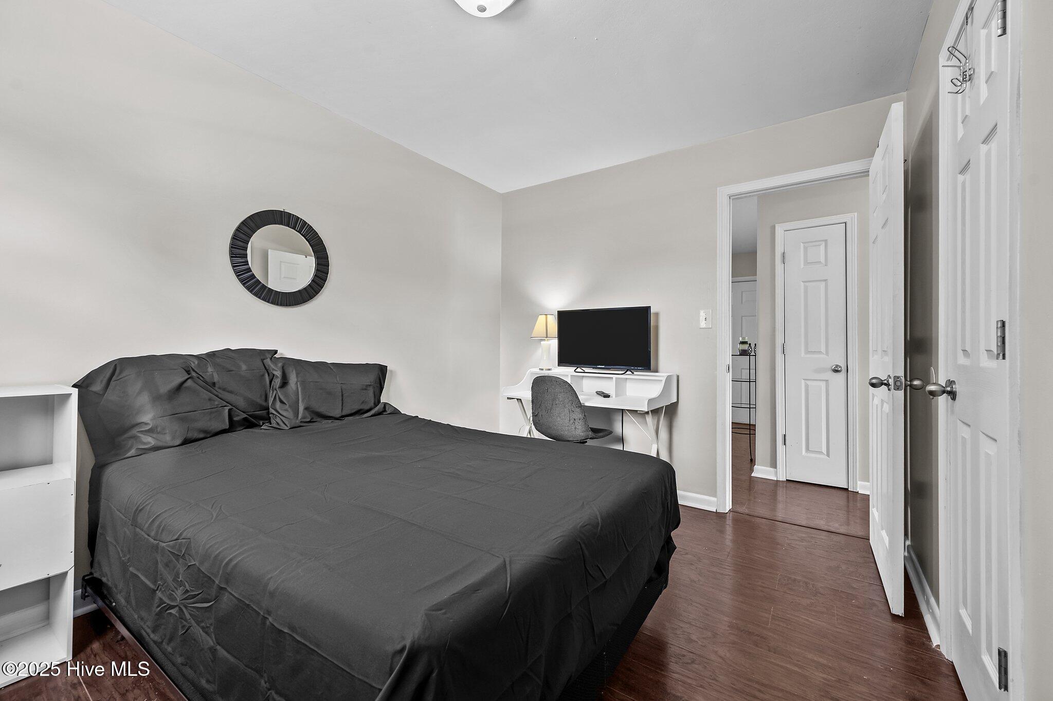102 Mercer Road, Jacksonville, NC 28546 – photo 20: 36-web-or-mls-_RAD0120