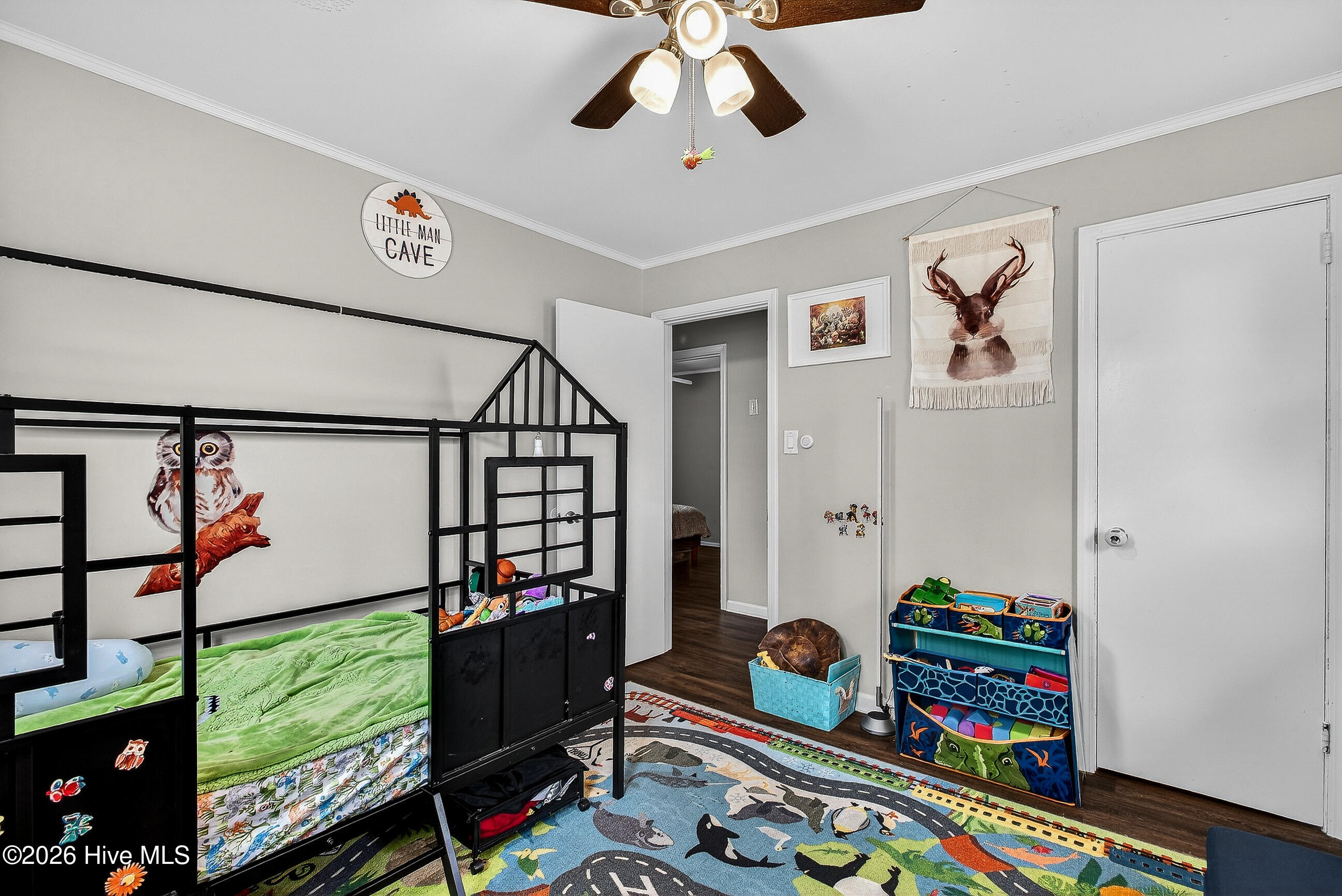 100552598 | Photo 32