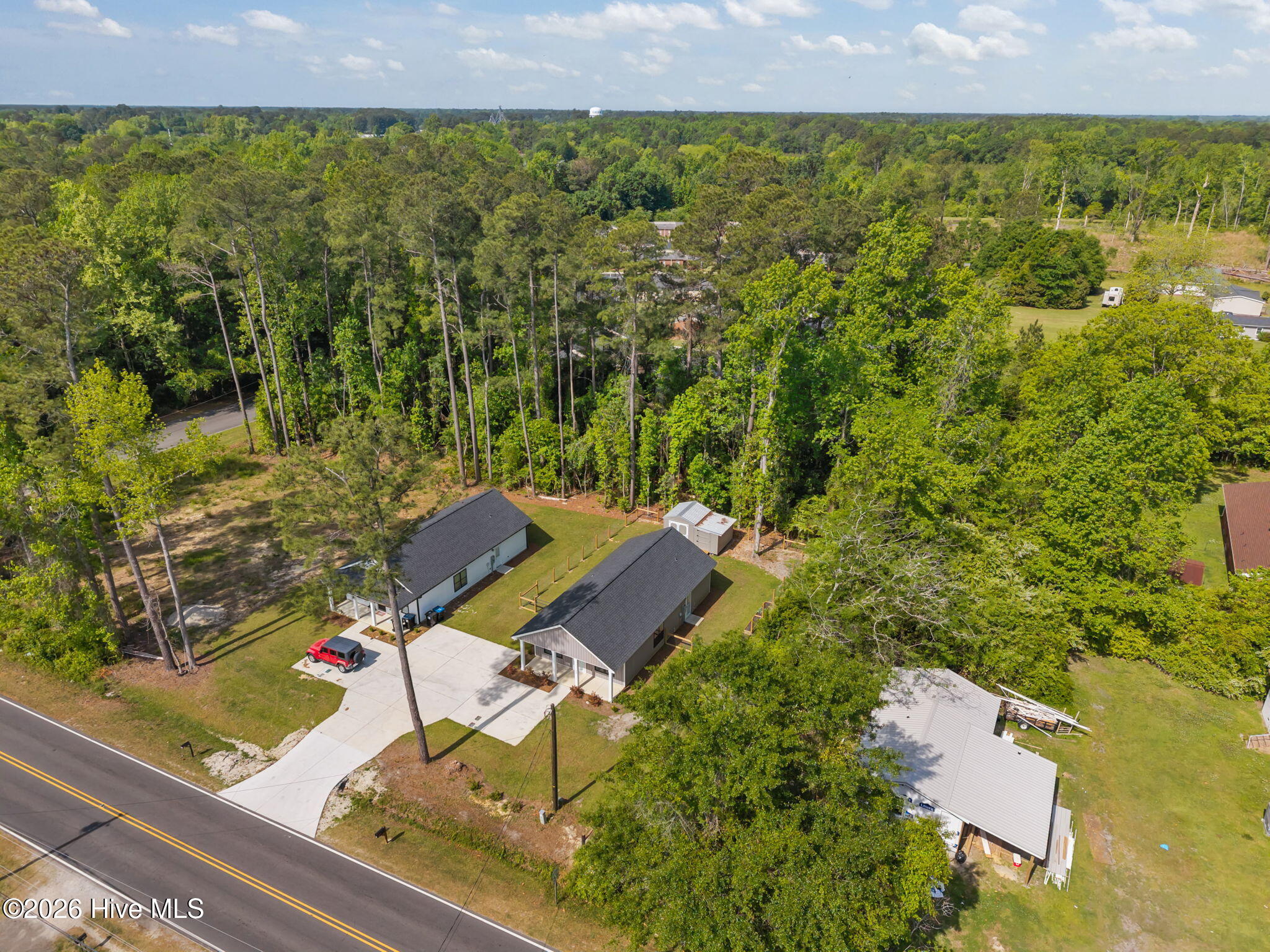 37-web-or-mls-609 N Timberly Ln 94