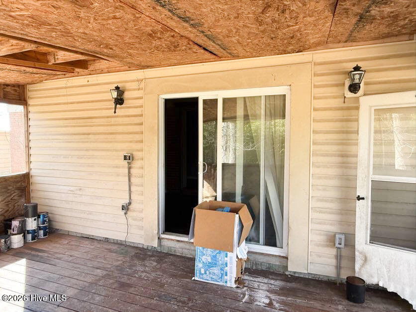 100554283 | Photo 22