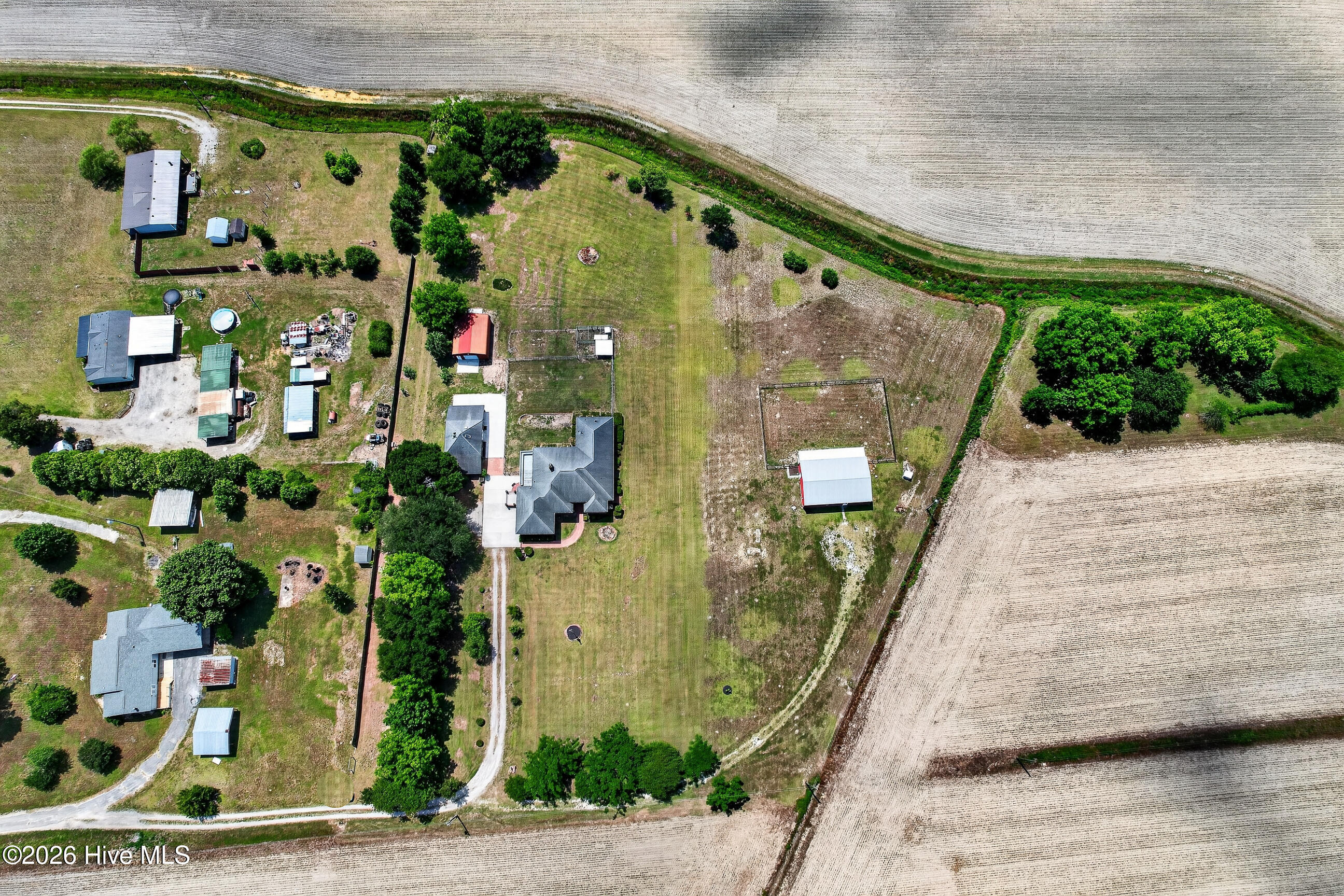 2732 White Oak River Road,Maysville
