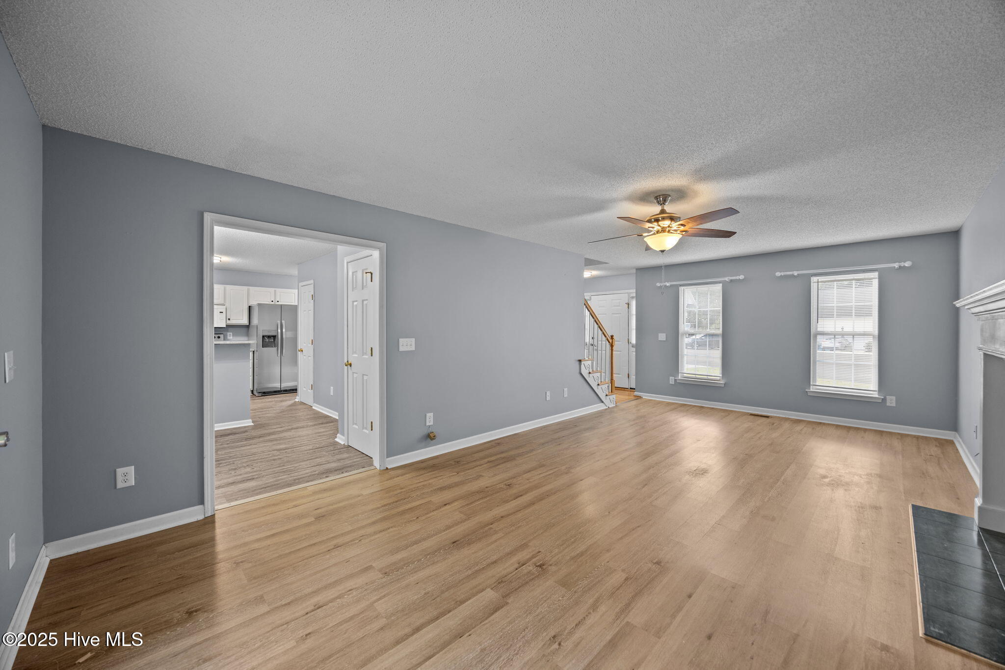 11-web-or-mls-BLS_0012