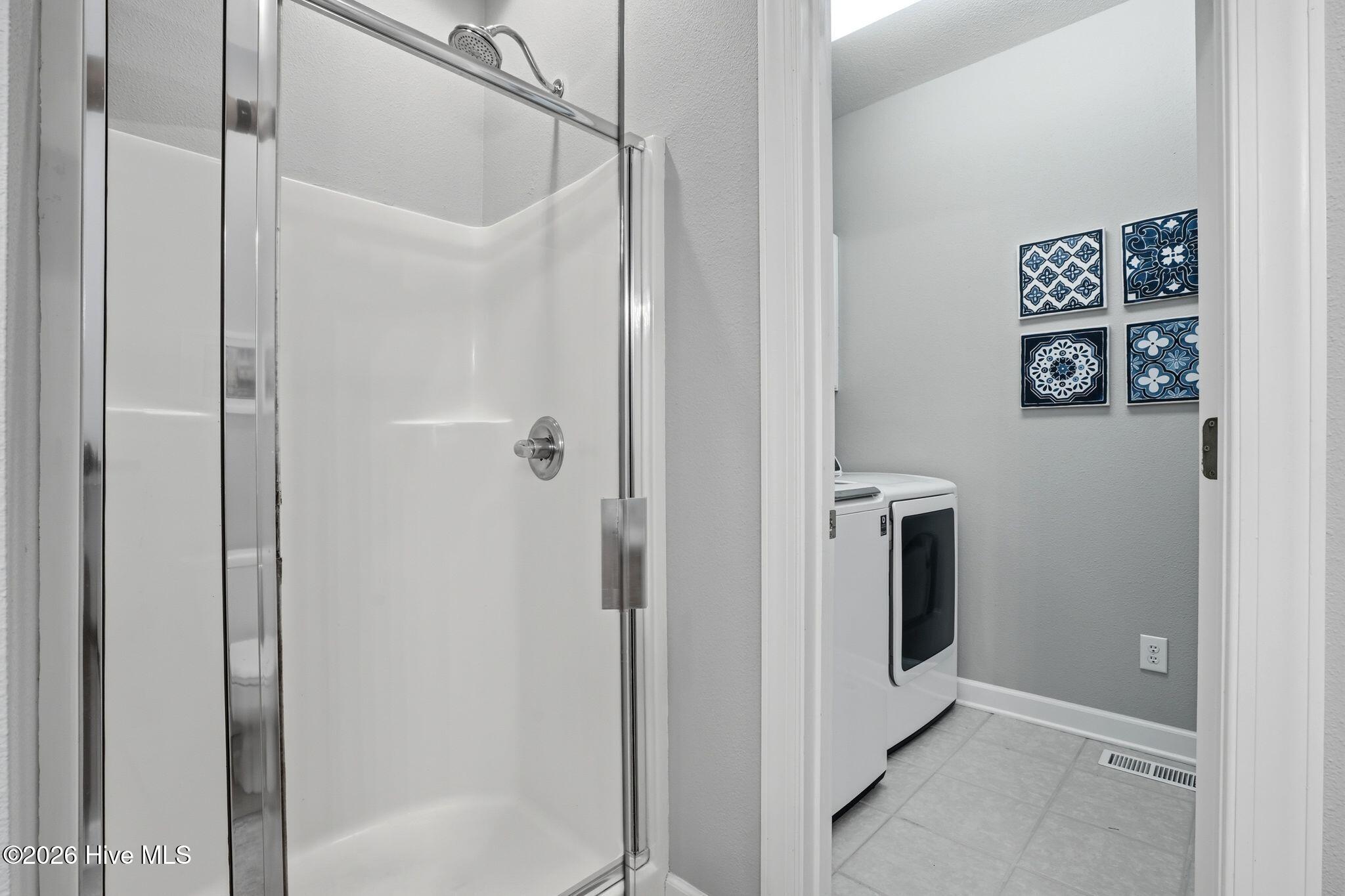 100559156 | Photo 21