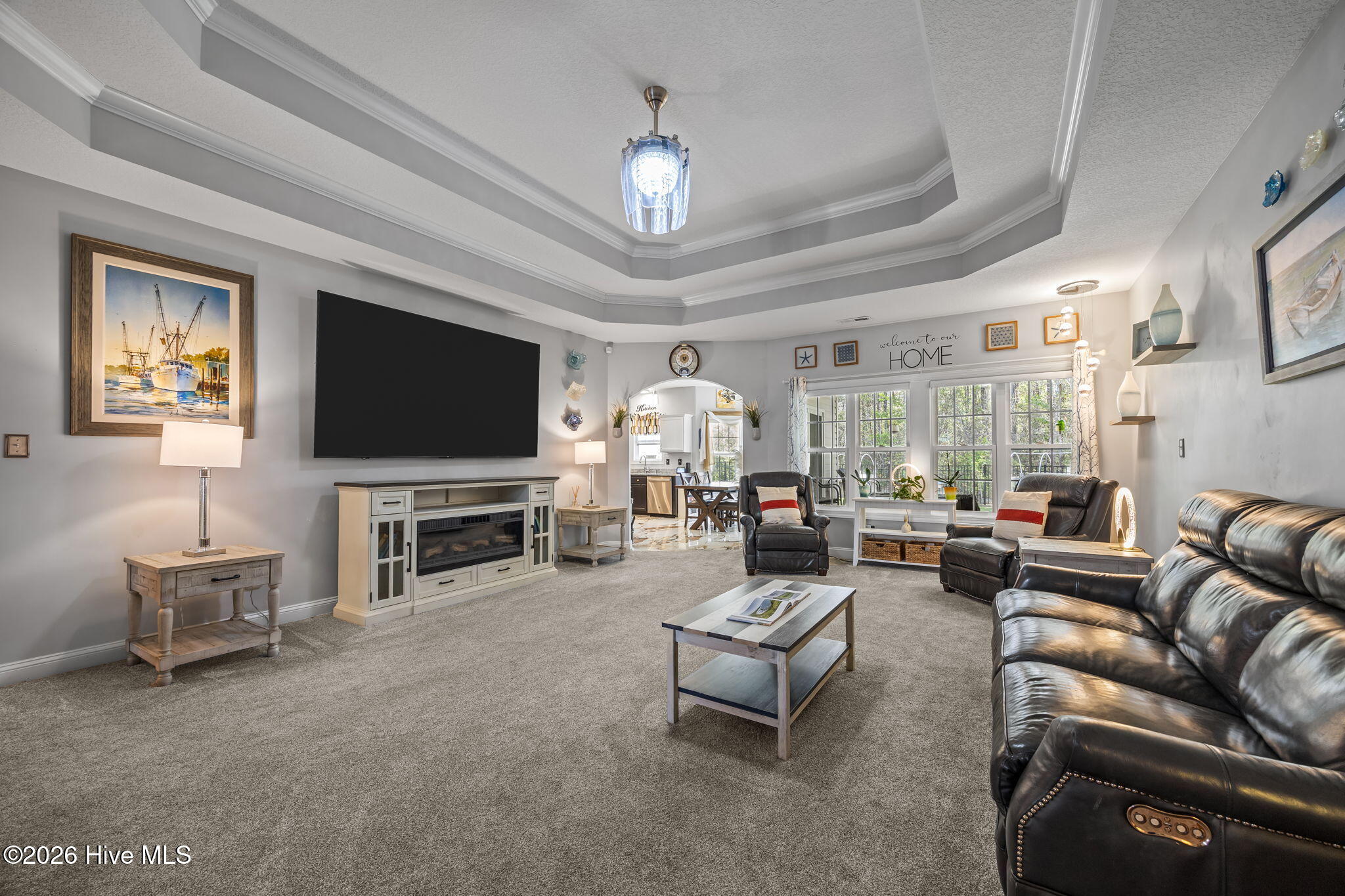 100563665 | Photo 10