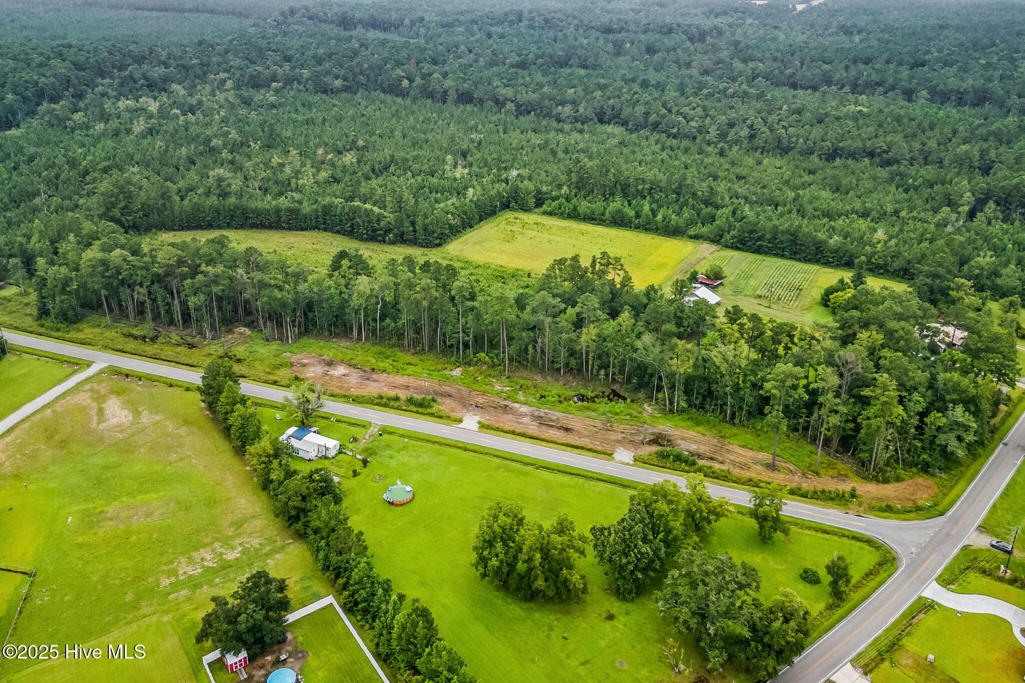 100526620 | Photo 28