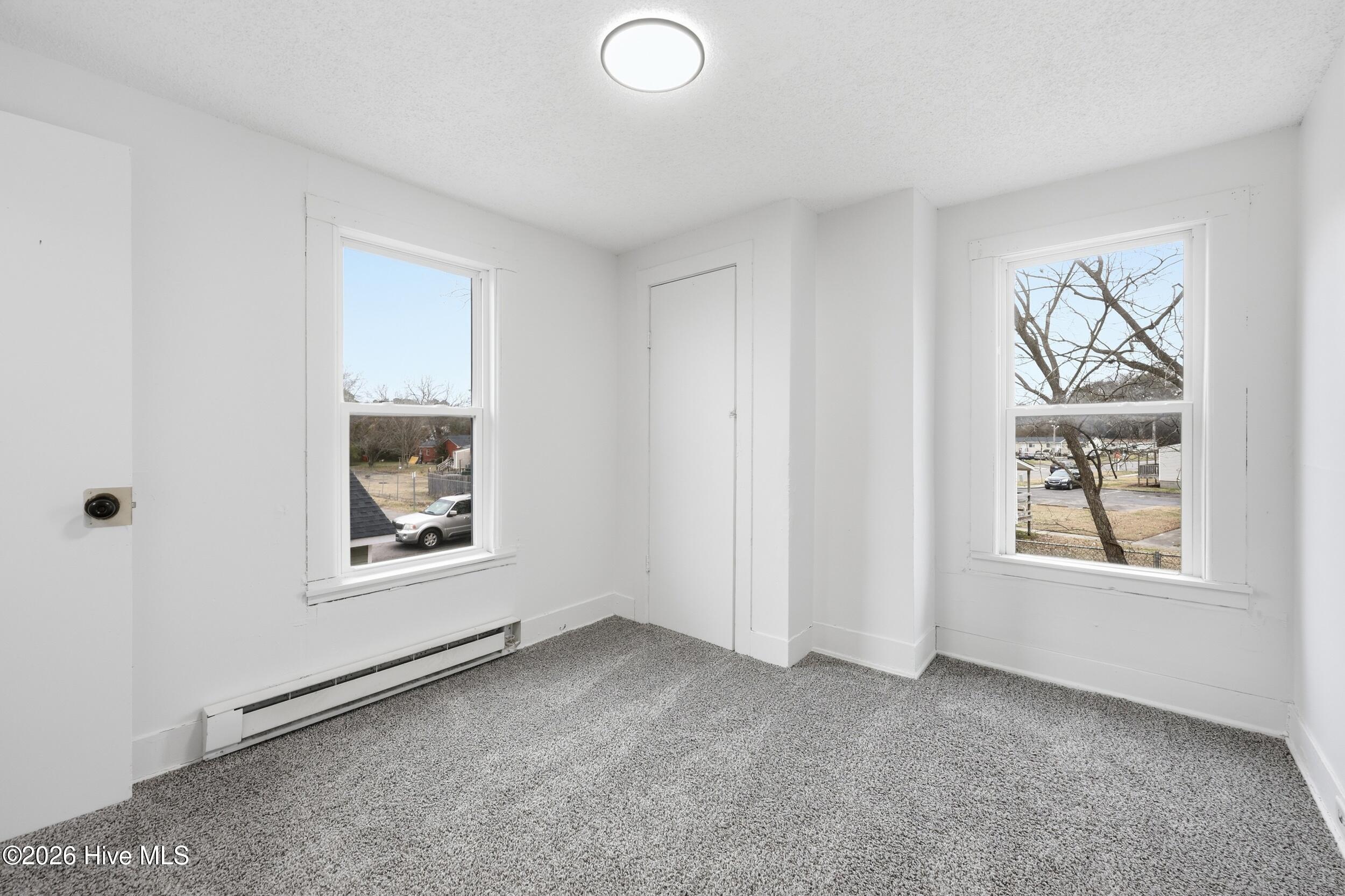 200 Queen Street, Elizabeth City, NC, 27909