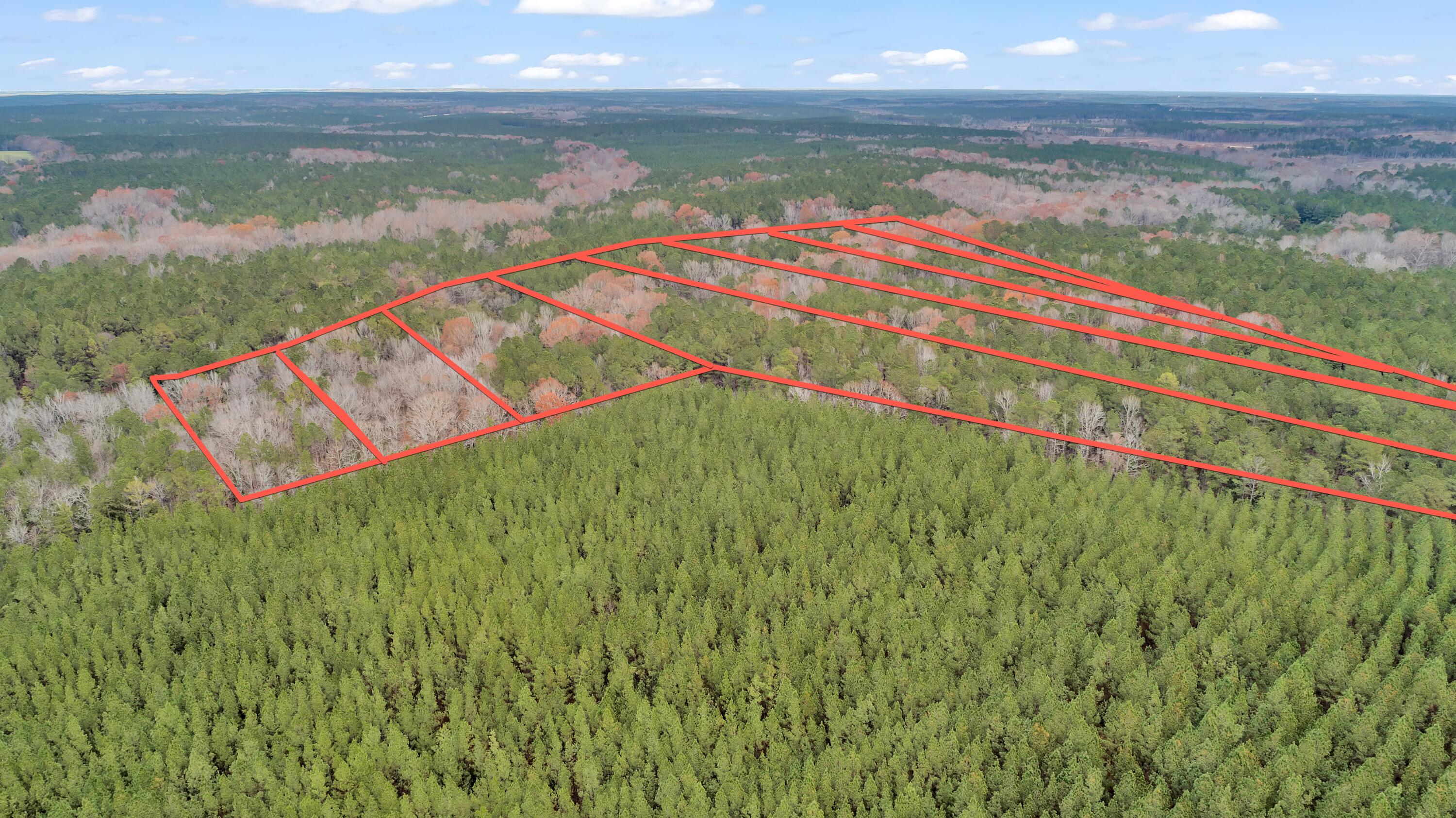Saggus Rd land 121-007A, 400ft View, Dro