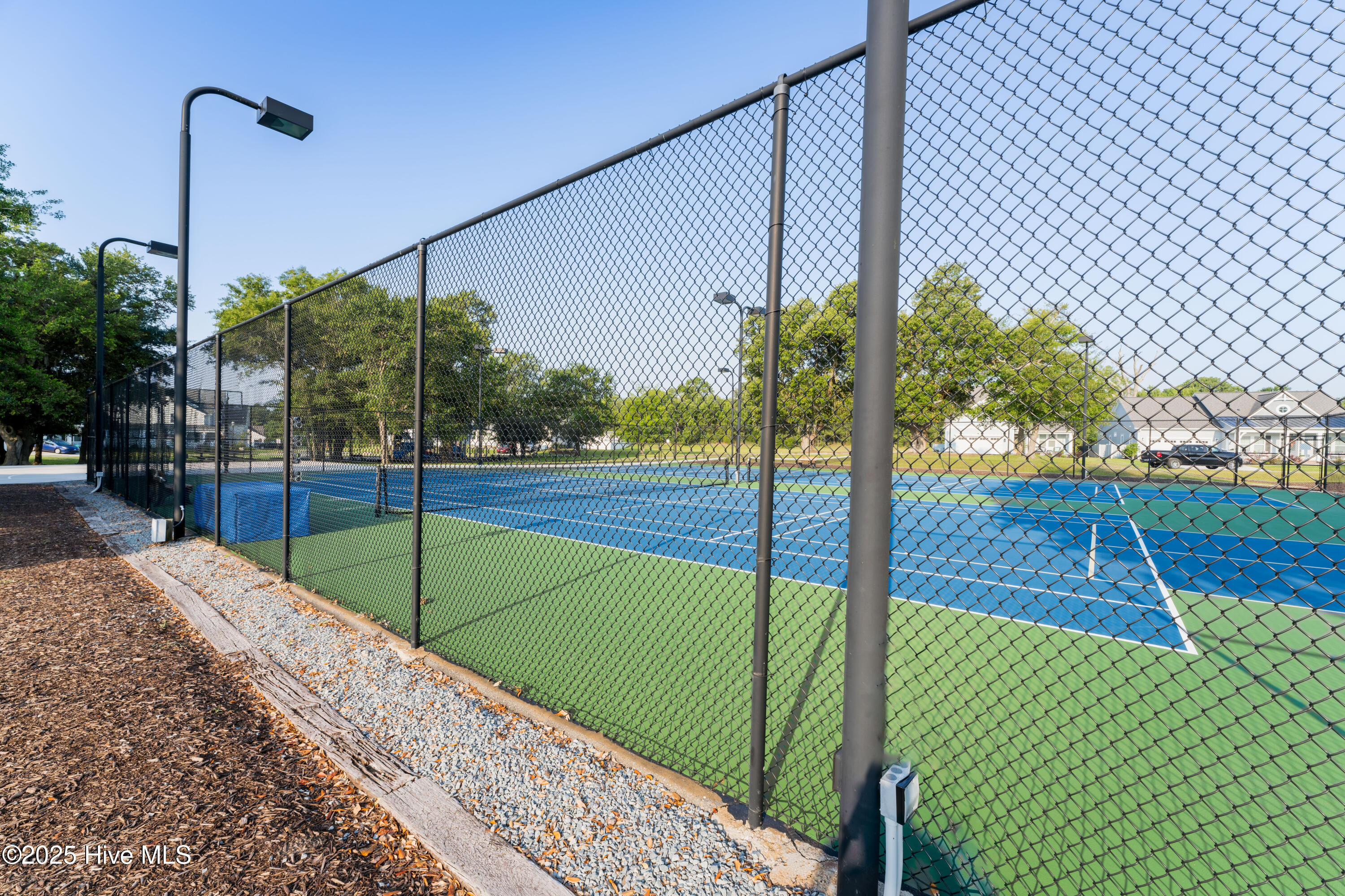 100557420 | Photo 27