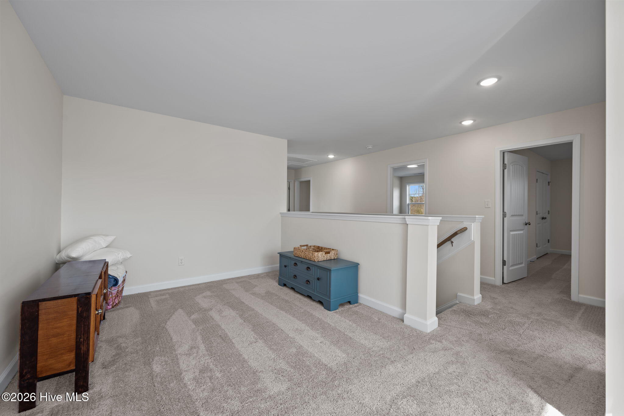 100554562 | Photo 24