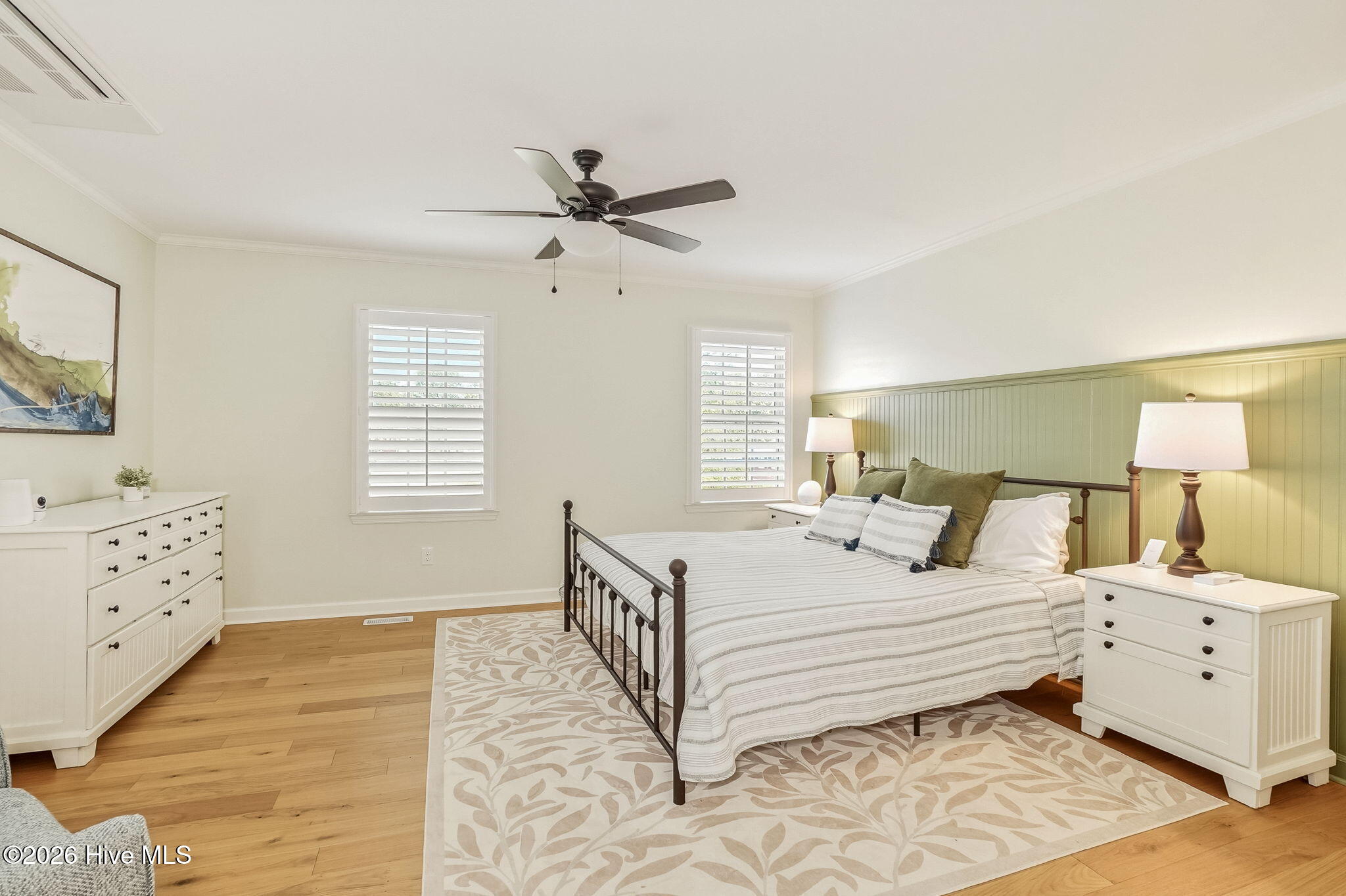 121 Gull Harbor Drive,Newport