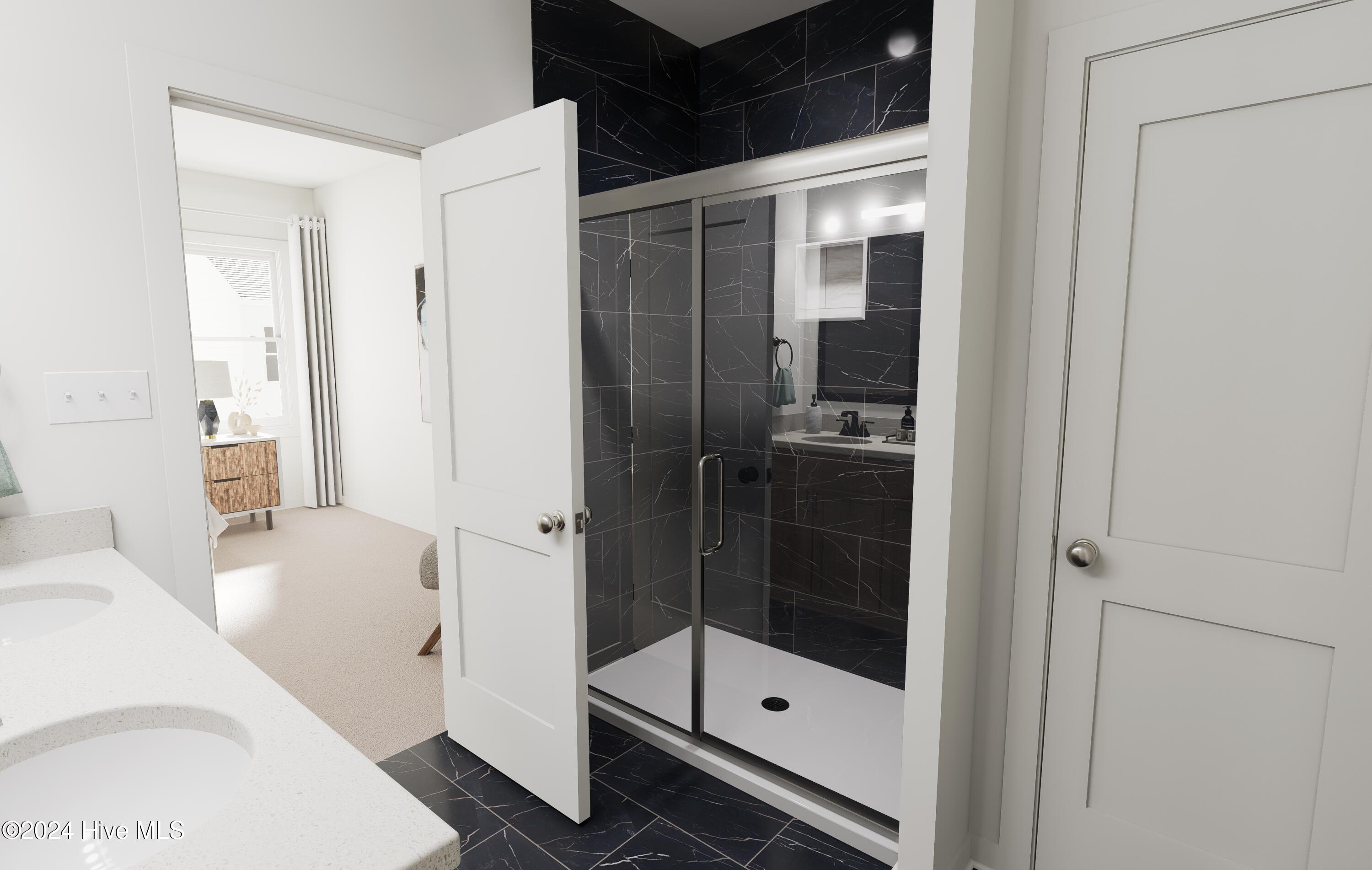 100489796 | Photo 13