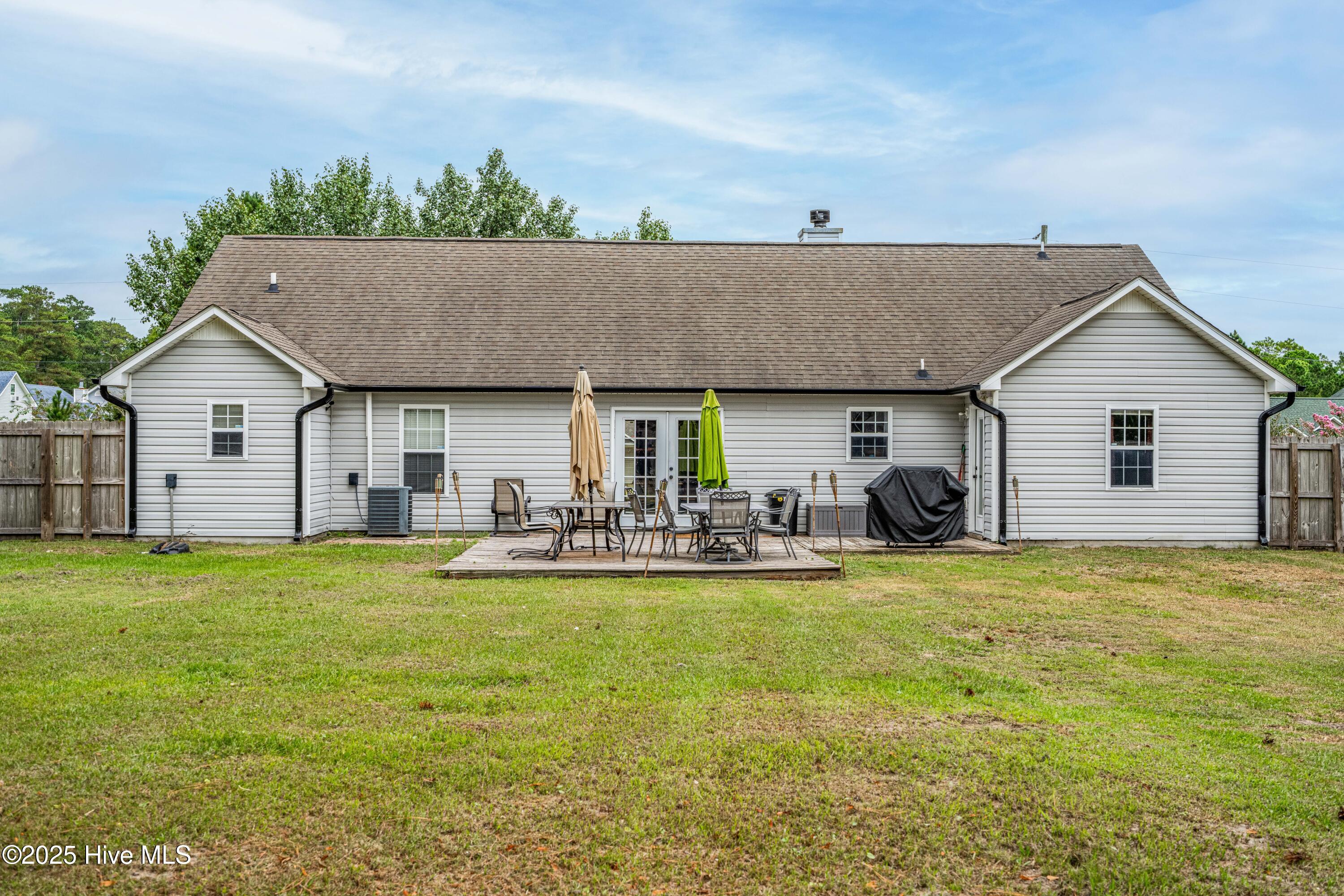 108 Quail Creek Drive, Hubert, NC 28539 – photo 19: 108 Quail Creek-21