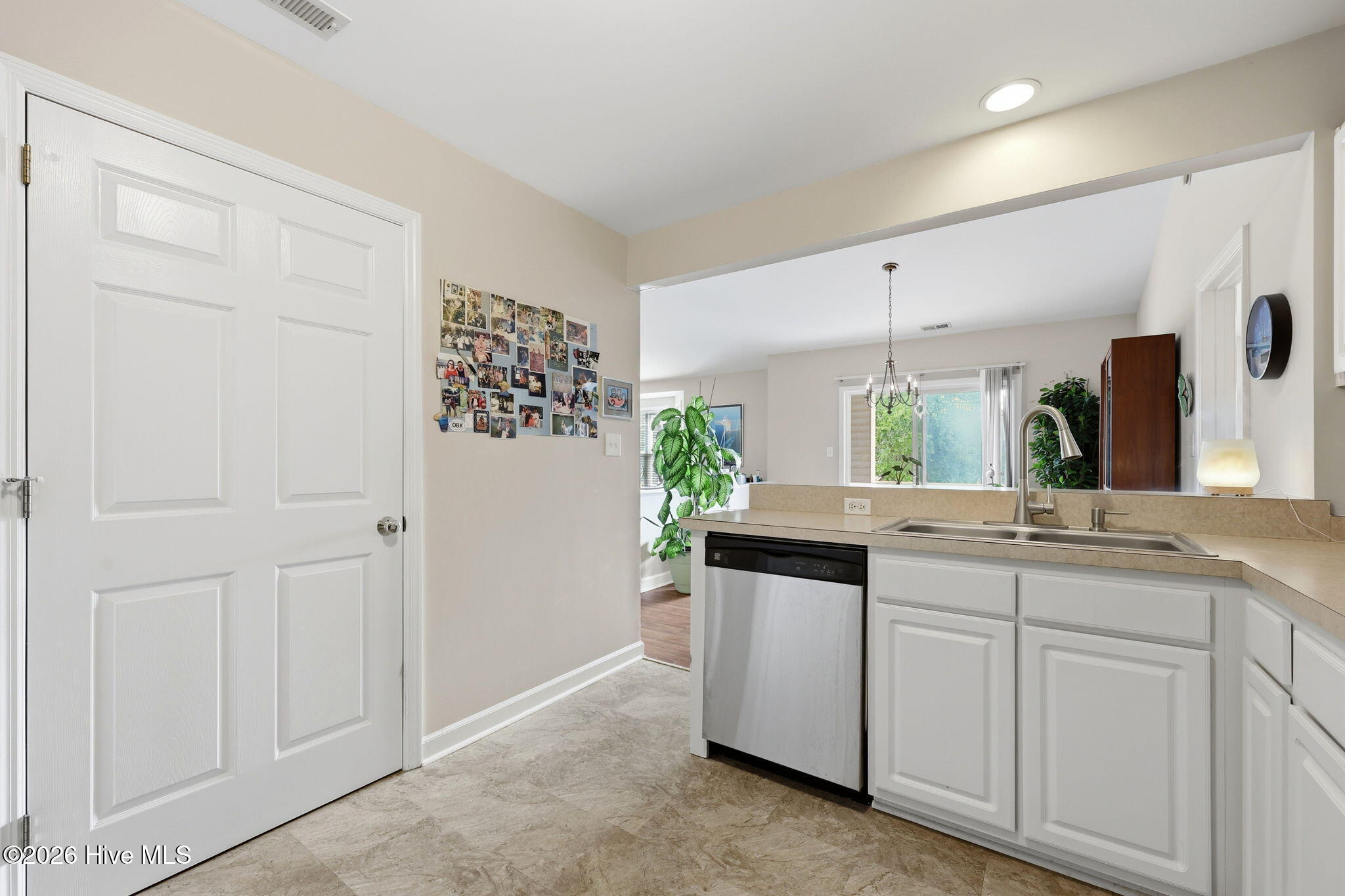 413 Commerce Avenue C,Morehead City