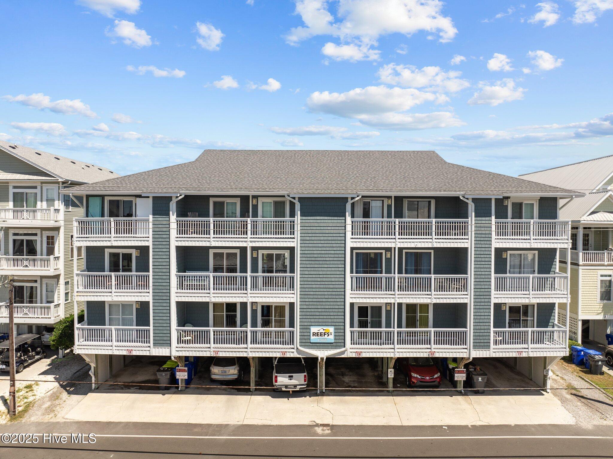 100492428 | Photo 19