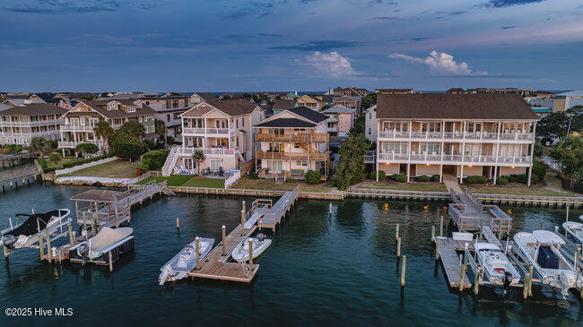 9 W Atlanta Street, Wrightsville Beach, NC, 28480