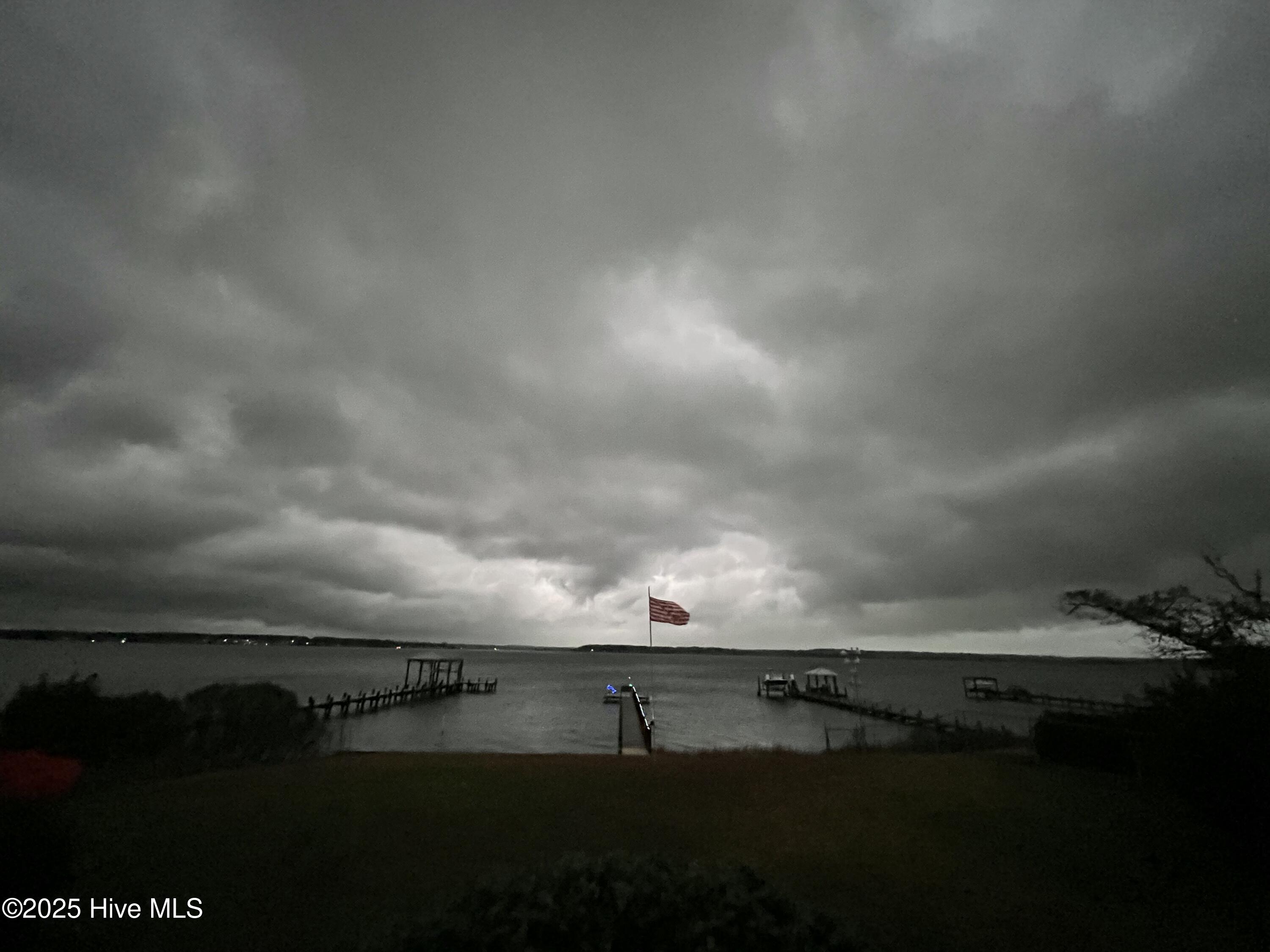 100546350 | Photo 63