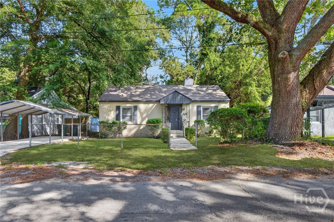 Photo 2 of Single family home for sale at 1710 E 41st Street, Savannah, GA 31404 | MLS# SA364807 | Listing updated on 2026-09-18