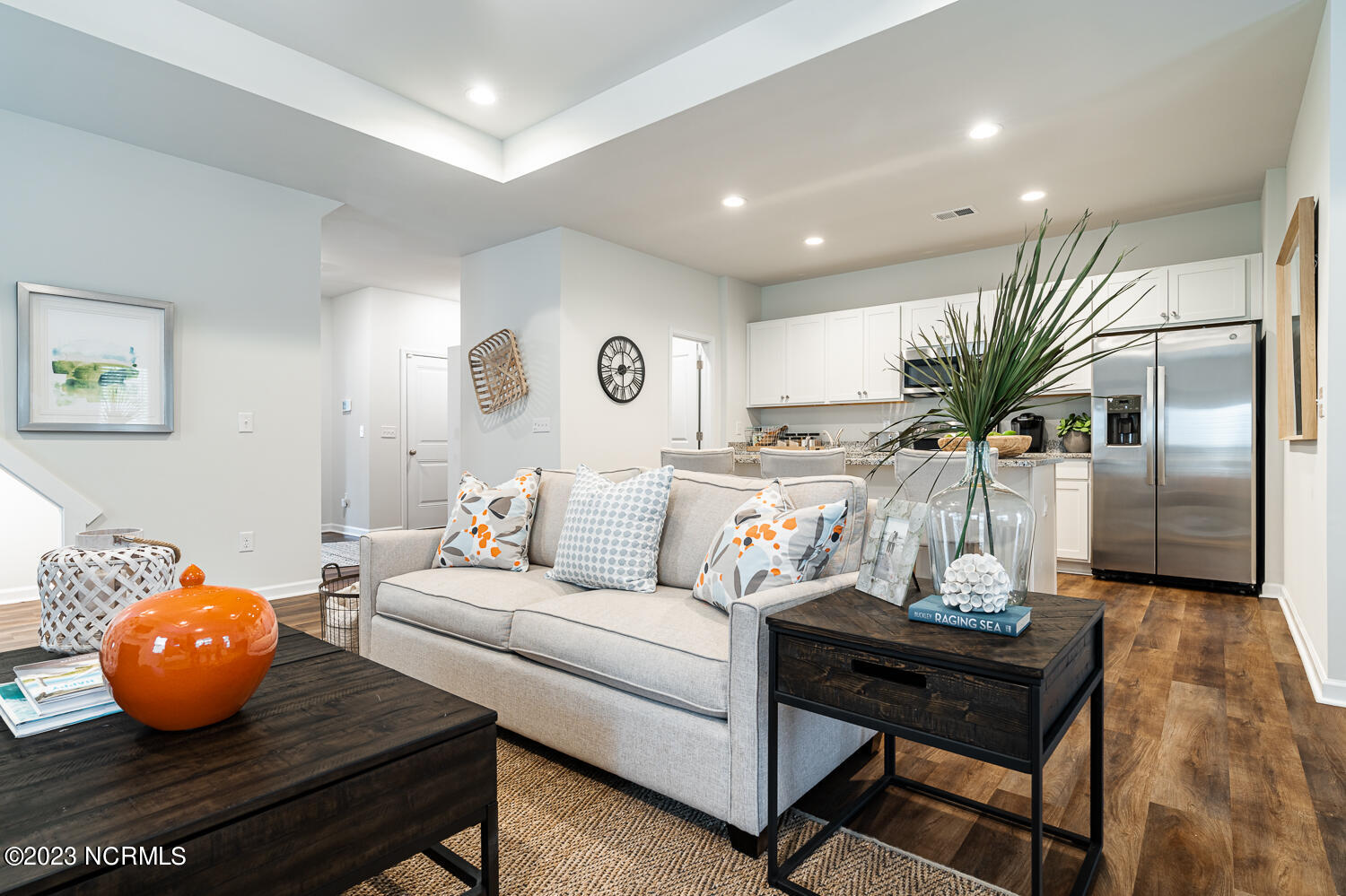 100517567 | Photo 40