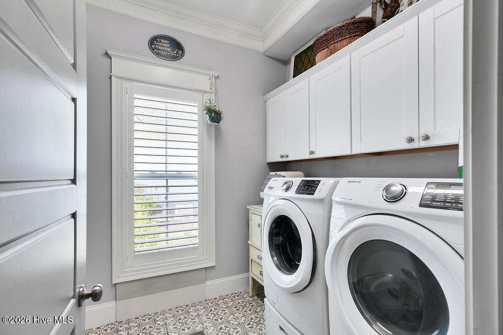 100562882 | Photo 18