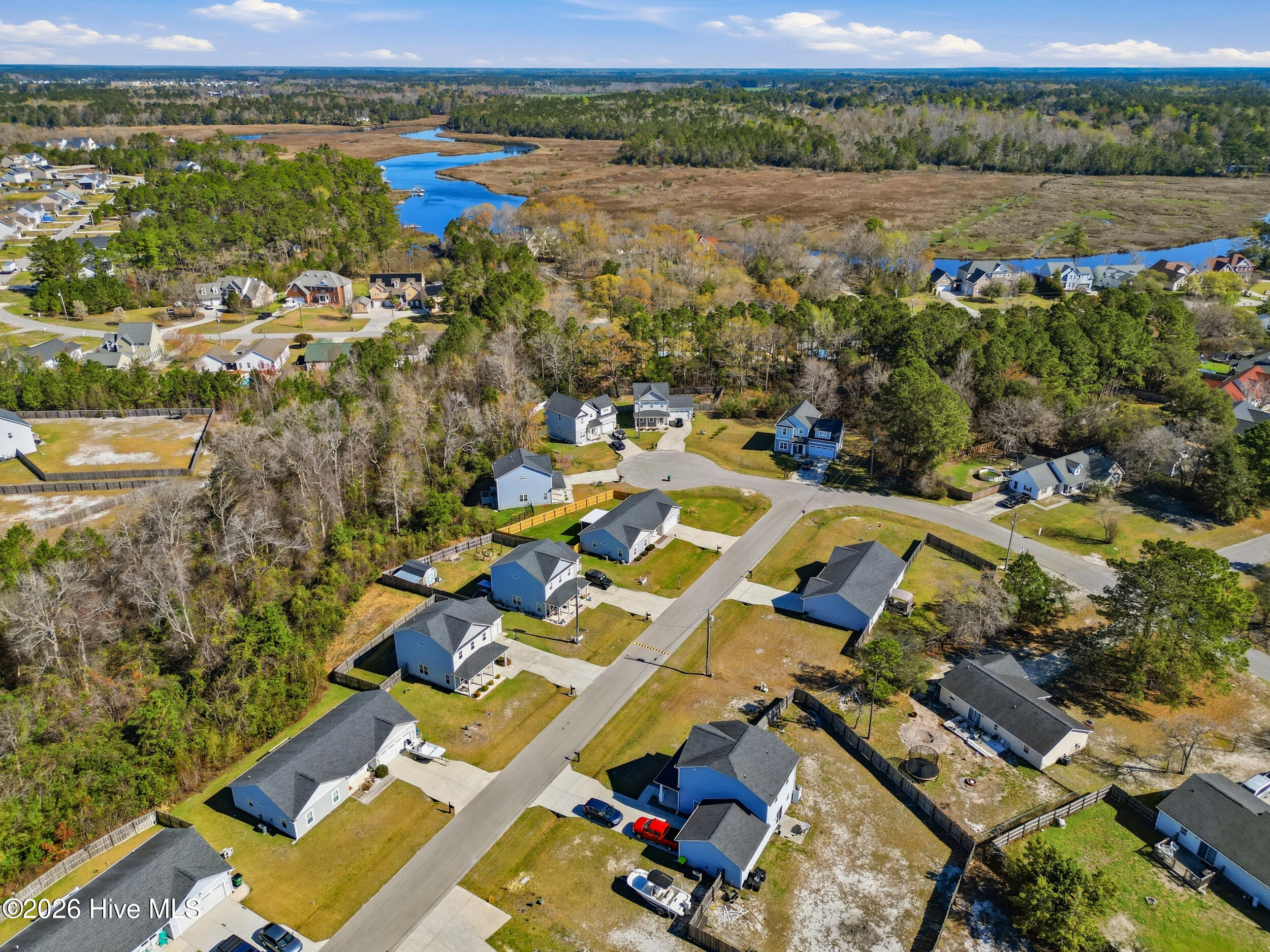 100562917 | Photo 50