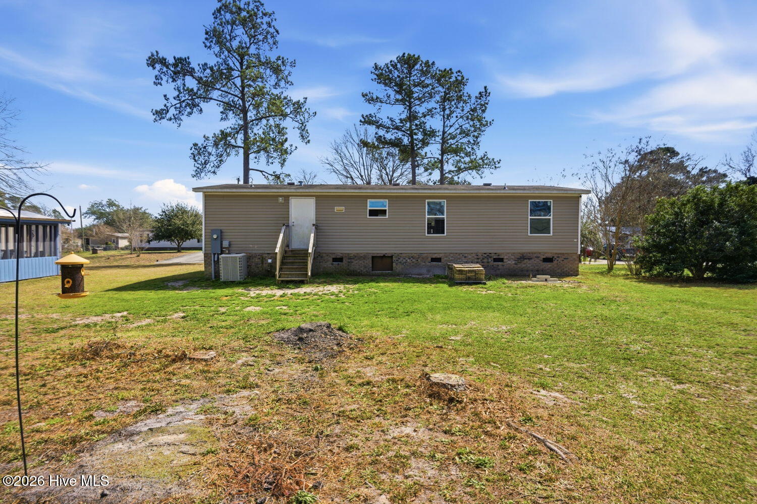 100559177 | Photo 24