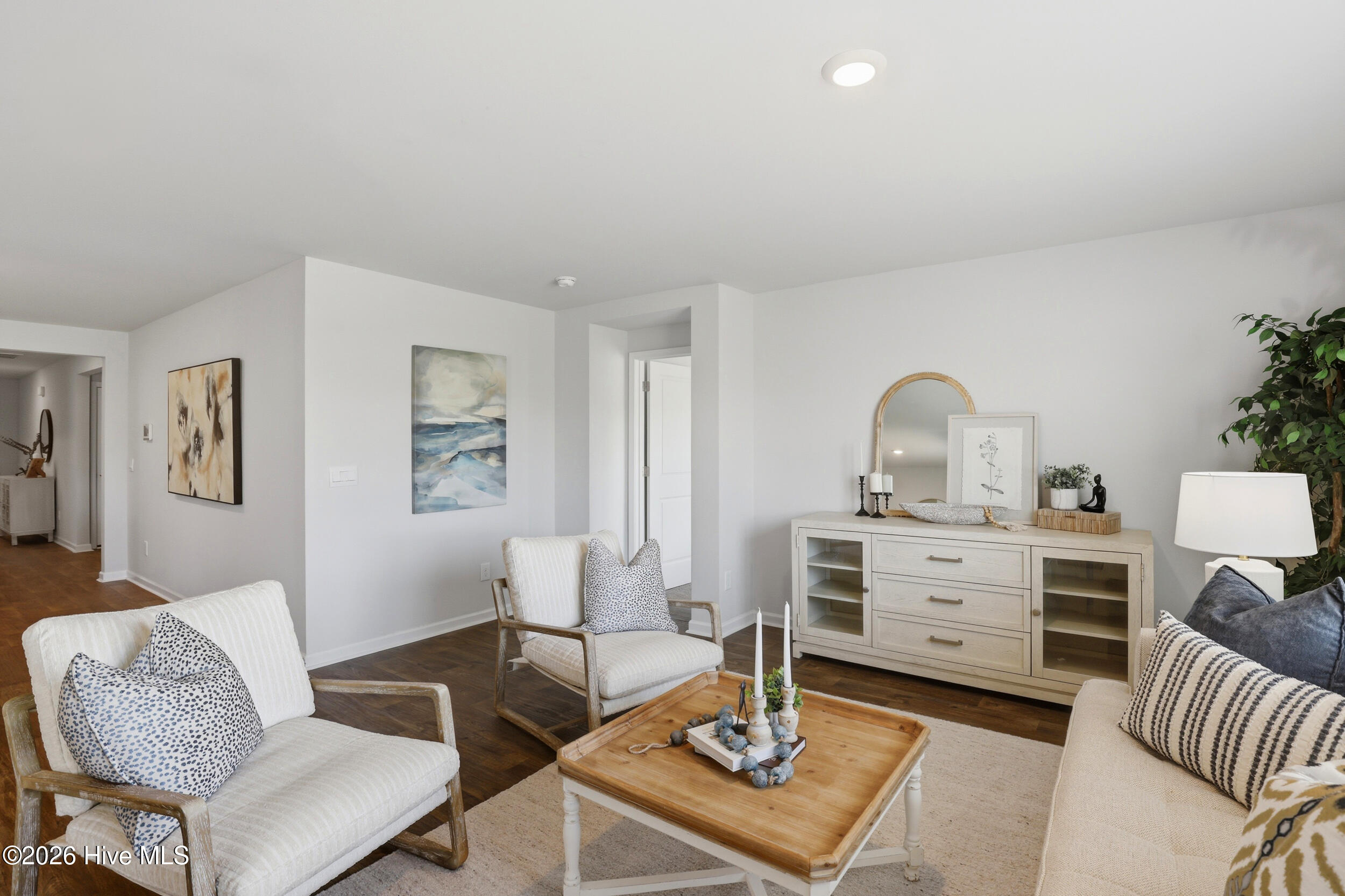 100558236 | Photo 14