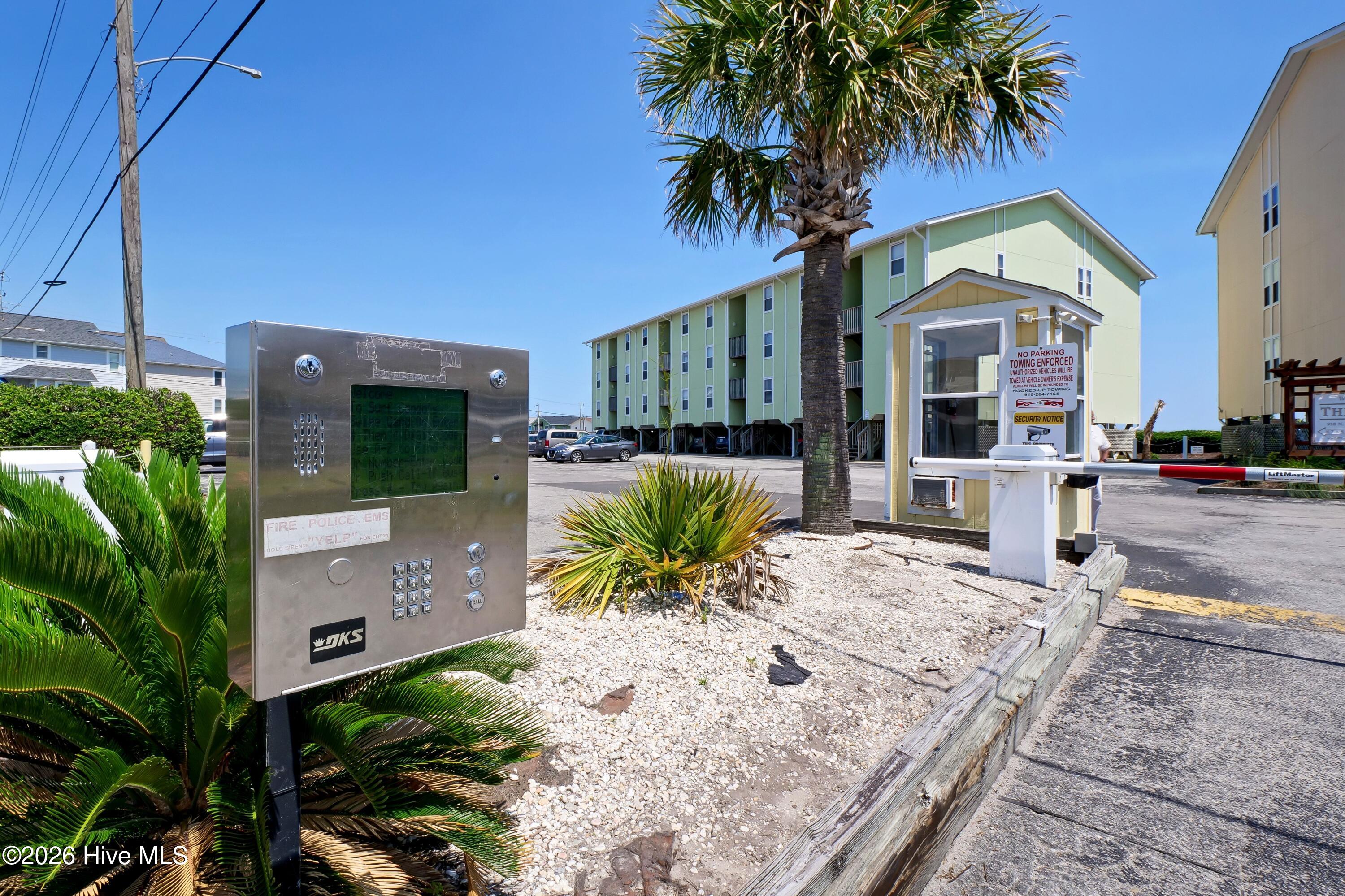918 N New River Drive UNIT 331, Surf City, NC, 28445