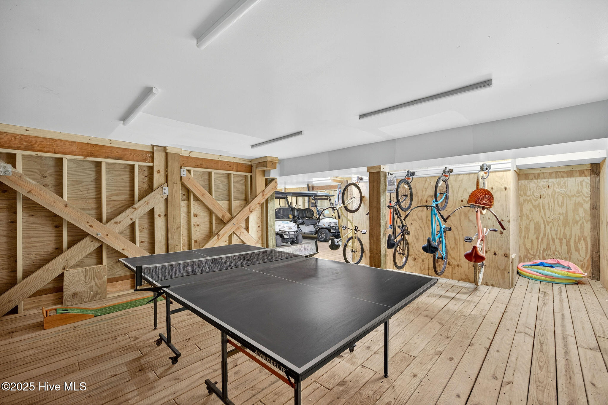 100541250 | Photo 50