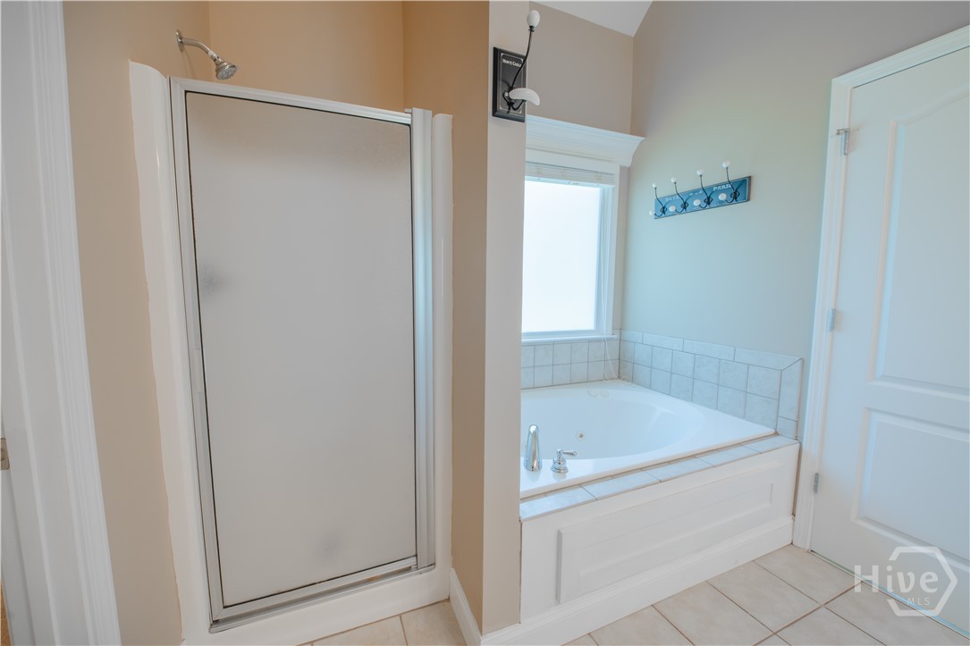 Primary Suite Full Bathroom