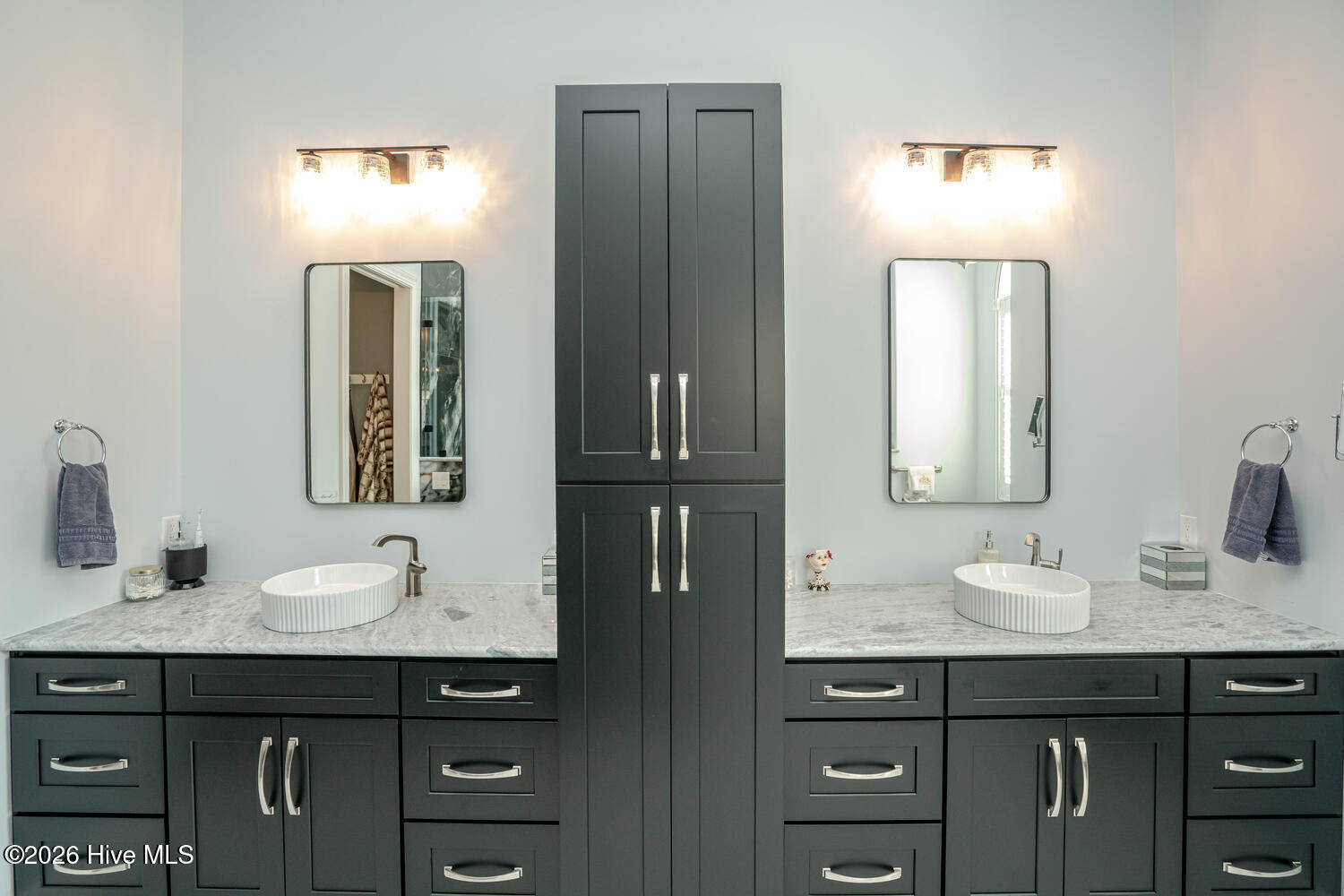 100560123 | Photo 32