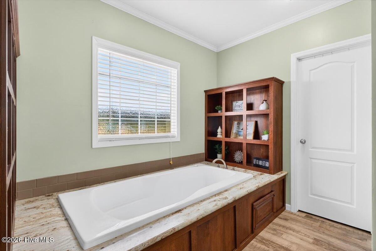 100551203 | Photo 23