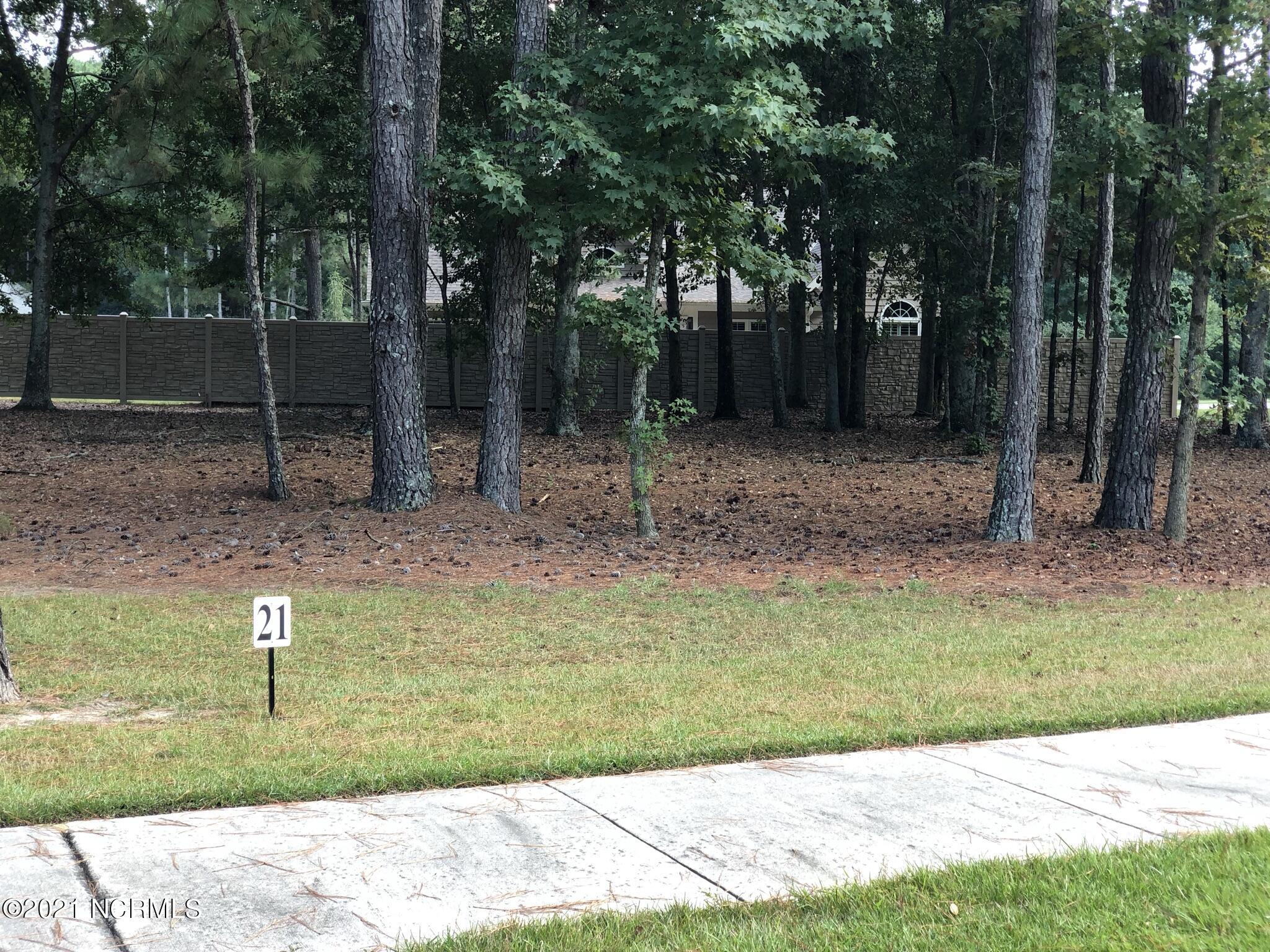 110 Village Circle, Clinton, NC, 28328