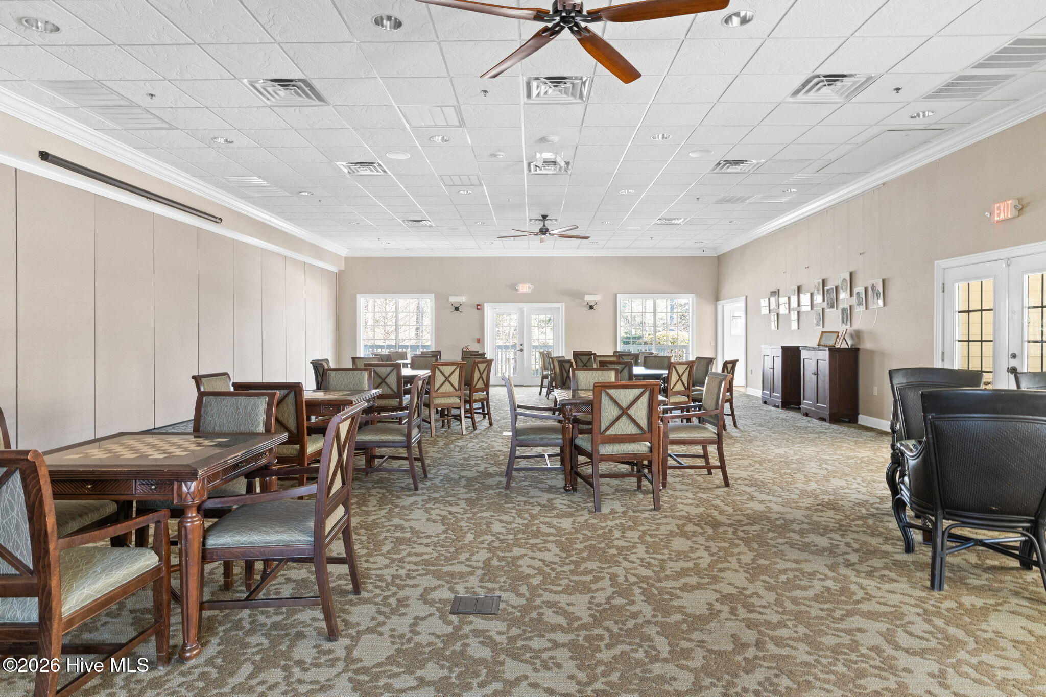 100553599 | Photo 62