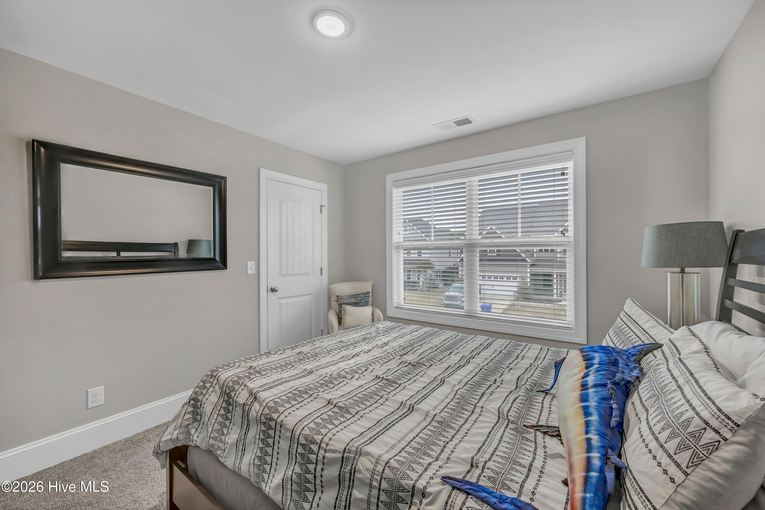 100553232 | Photo 17