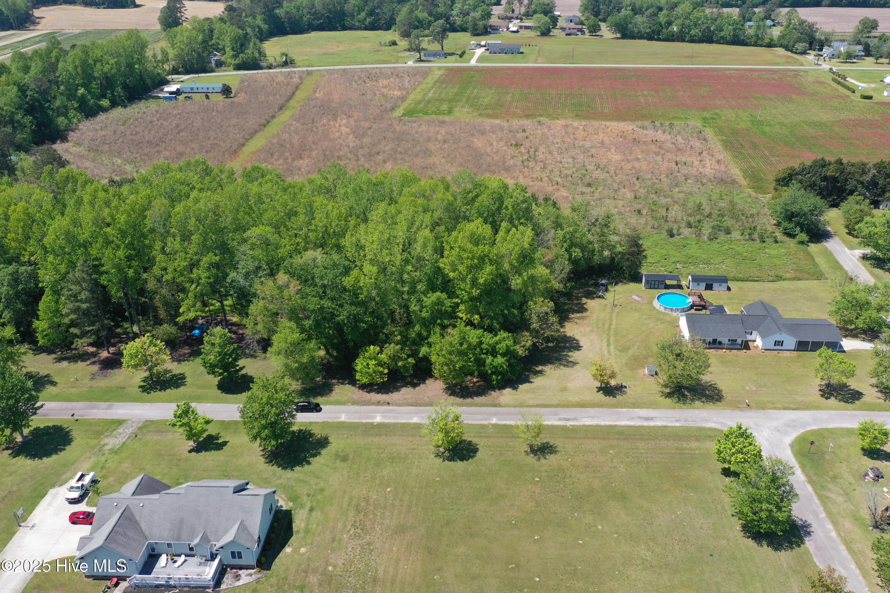 100502327 | Photo 10