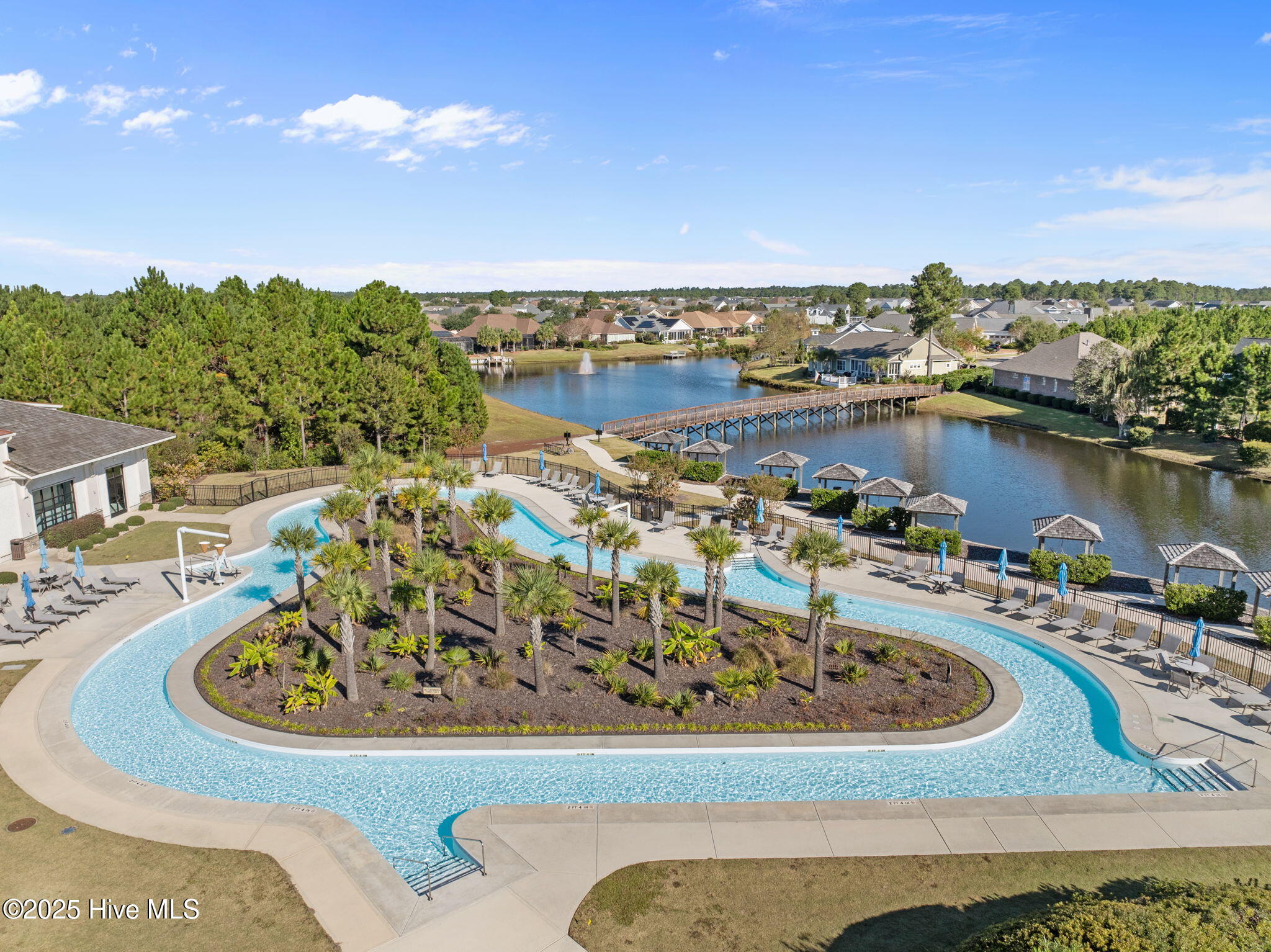 100537659 | Photo 69