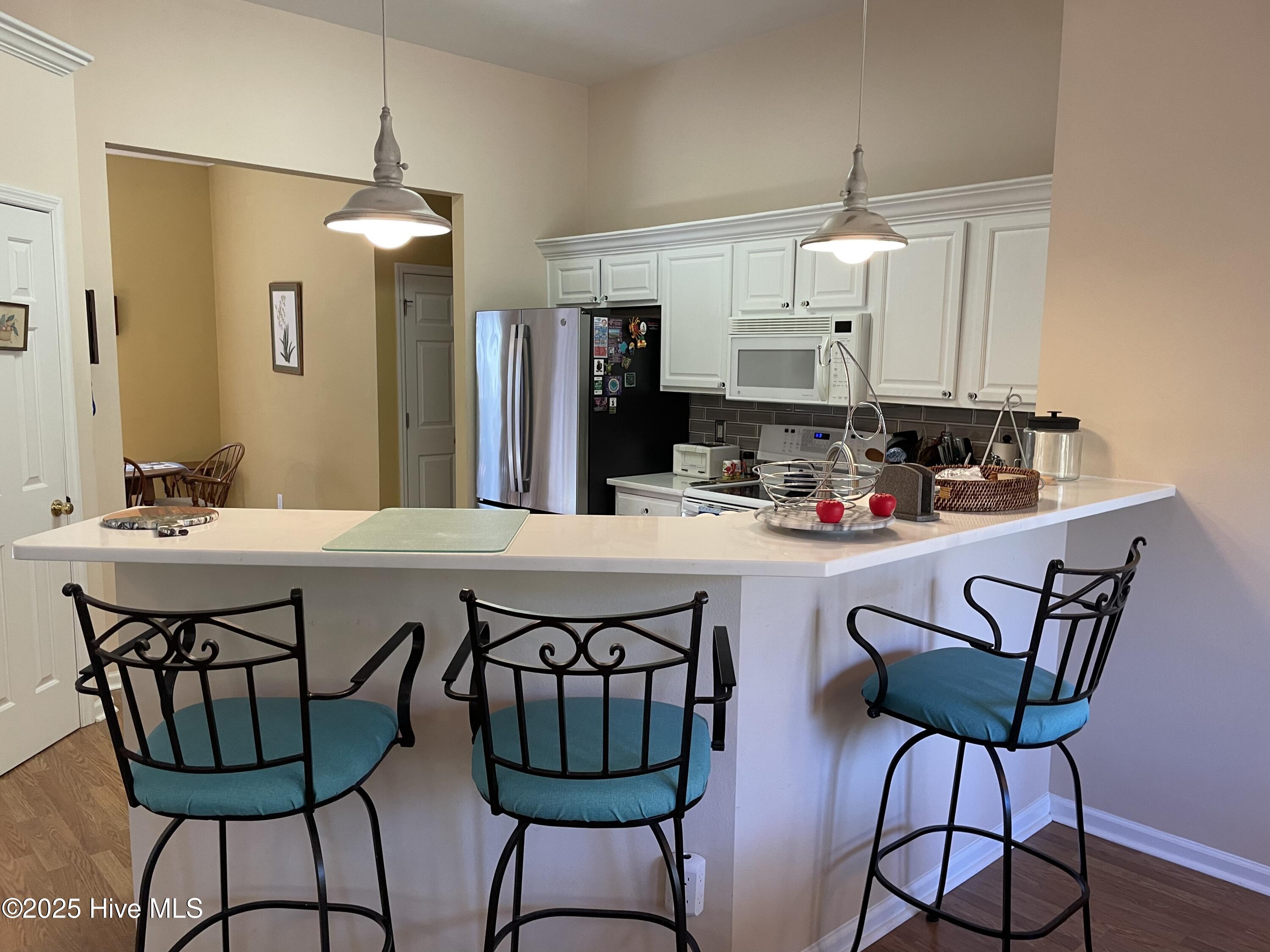 100536216 | Photo 11