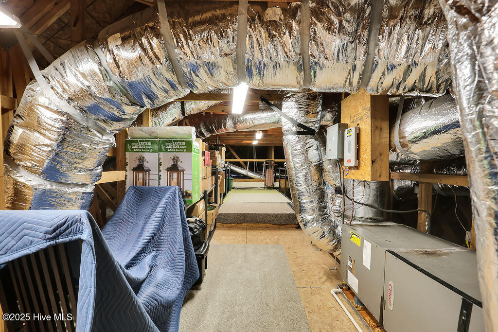 100545215 | Photo 39