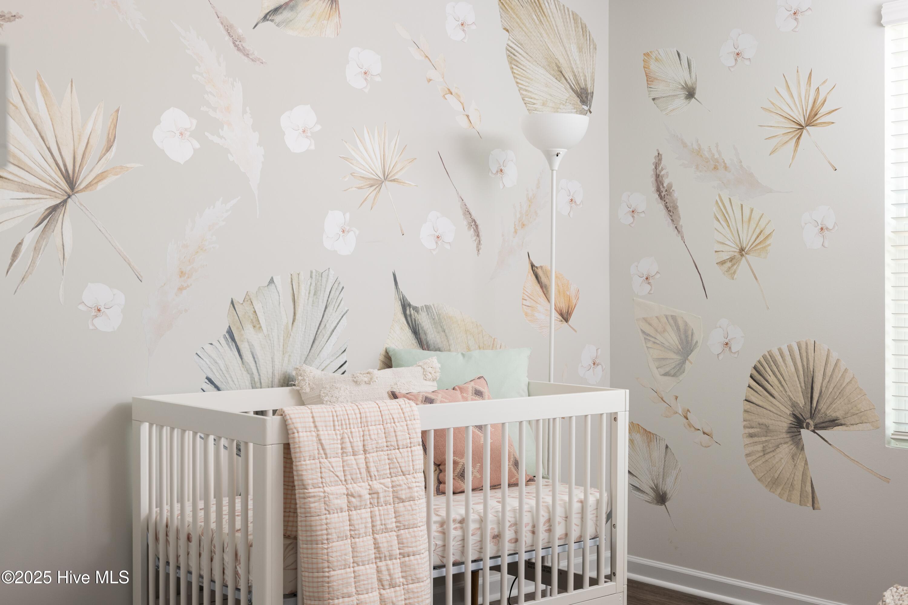 100529381 | Photo 19