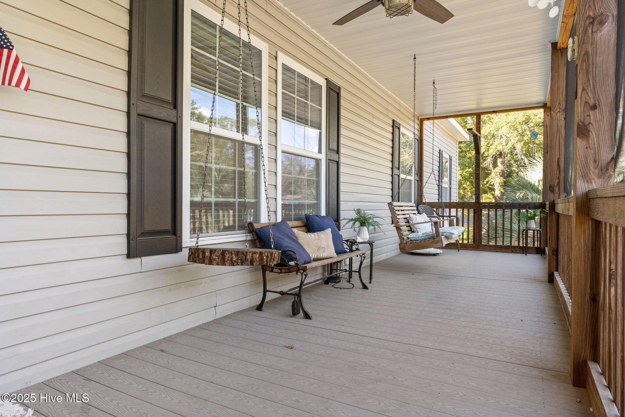 1686 Crane Road SW, Ocean Isle Beach, NC 28469 – photo 7: 17-web-or-mls-CAMMediaLLC.com CR-24
