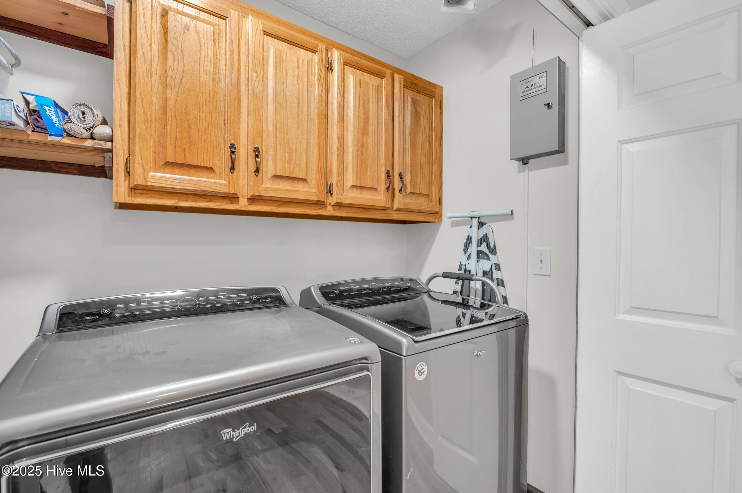 100537583 | Photo 35