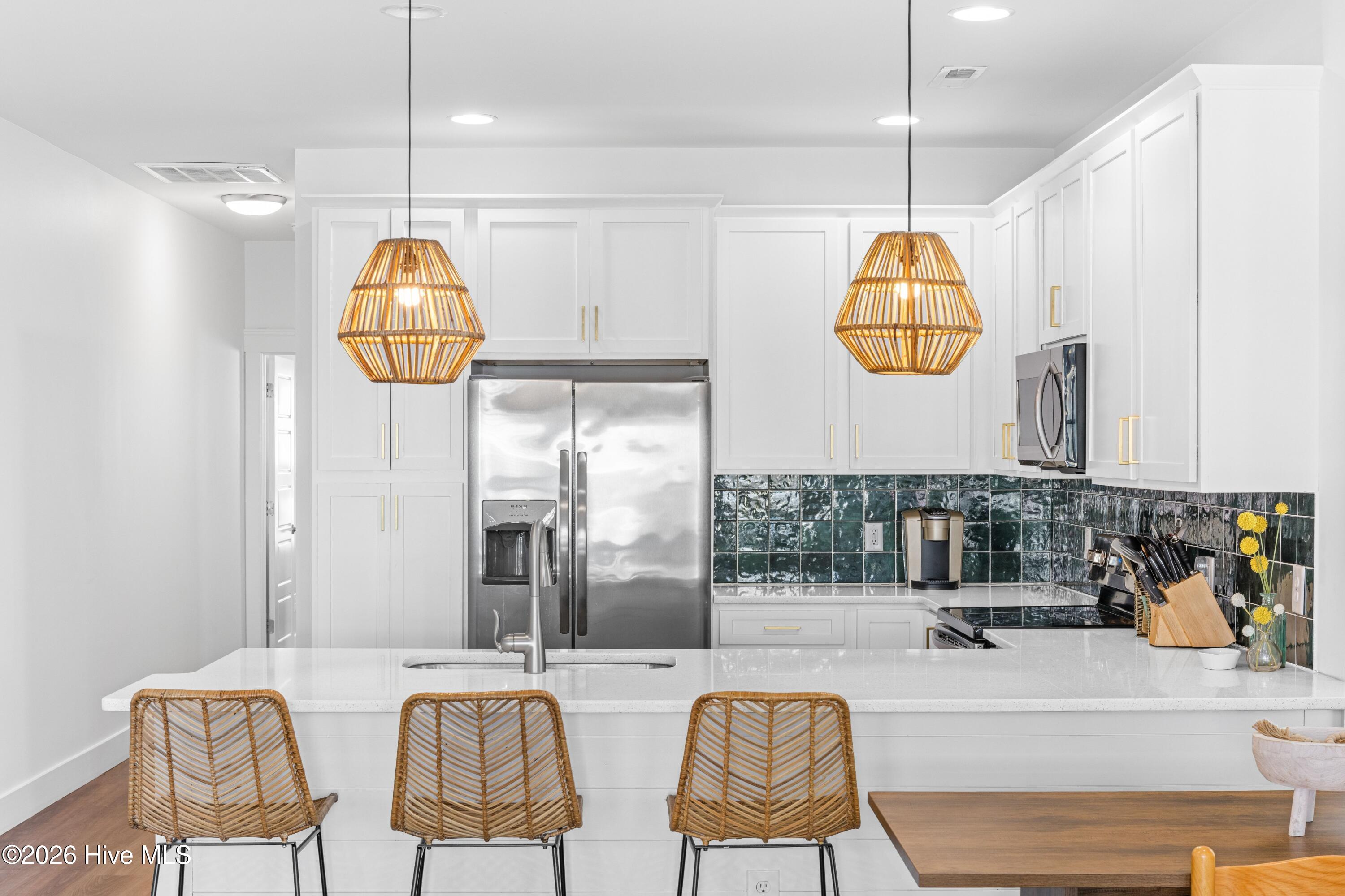 100551321 | Photo 10