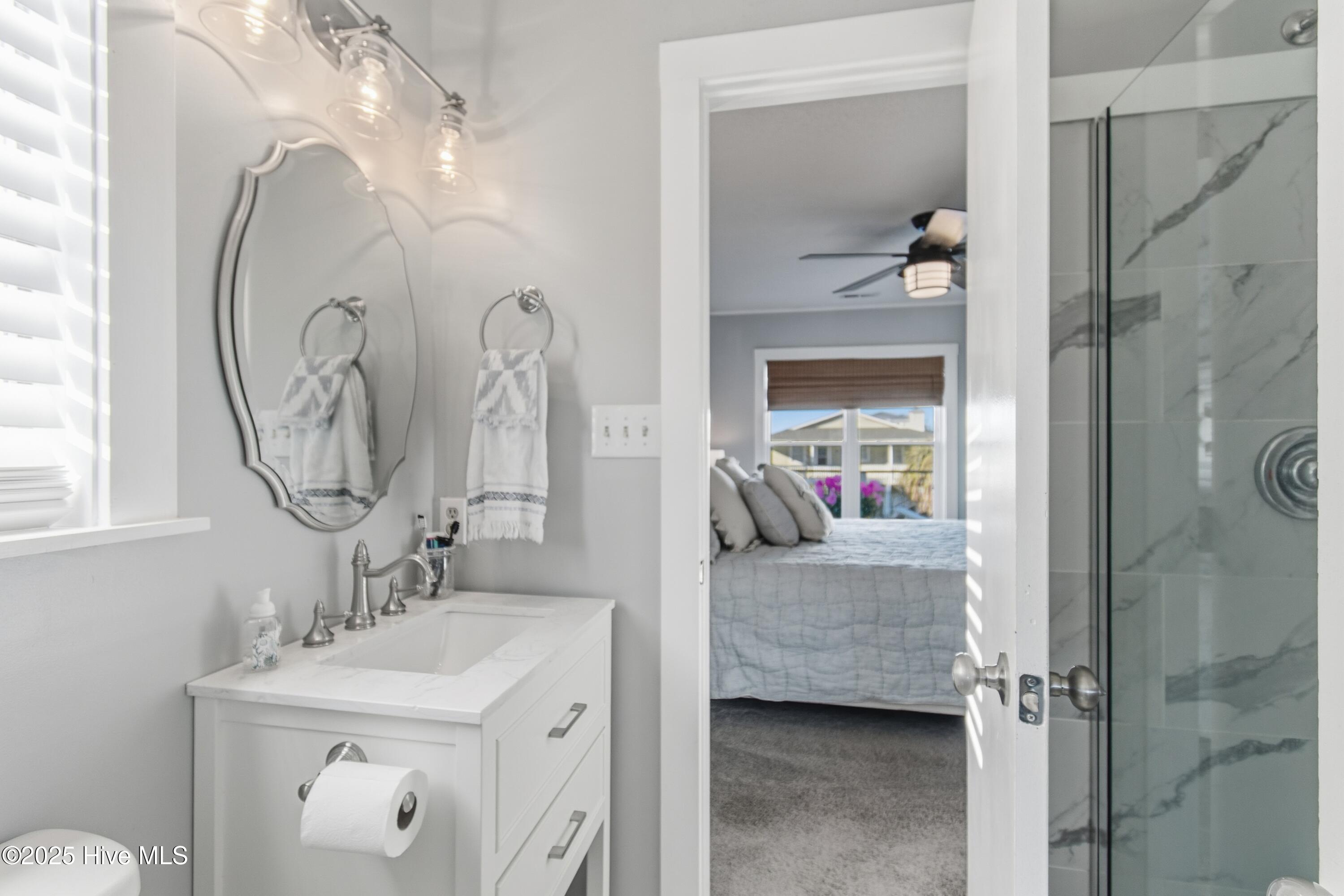 100546452 | Photo 17