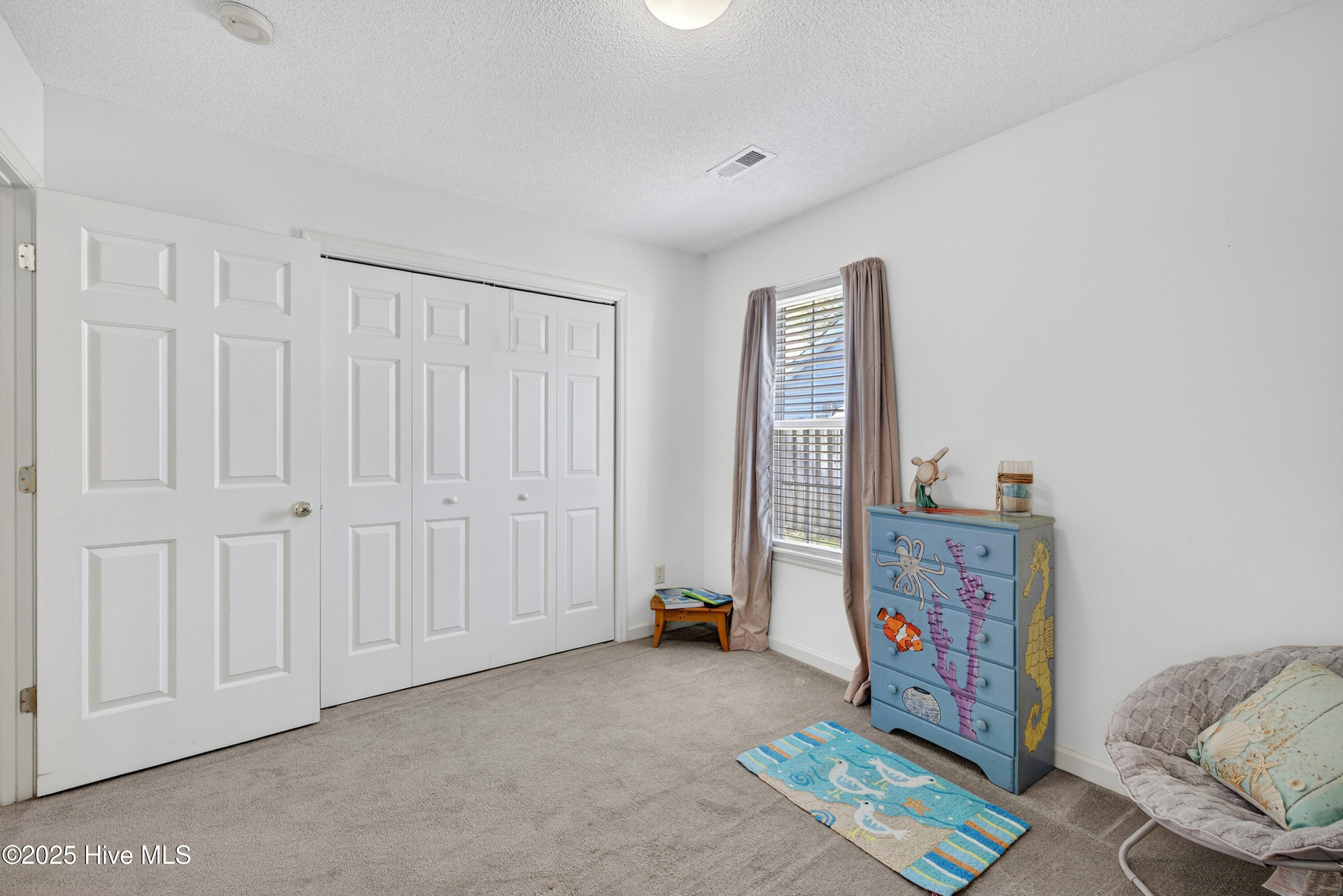 100541266 | Photo 10