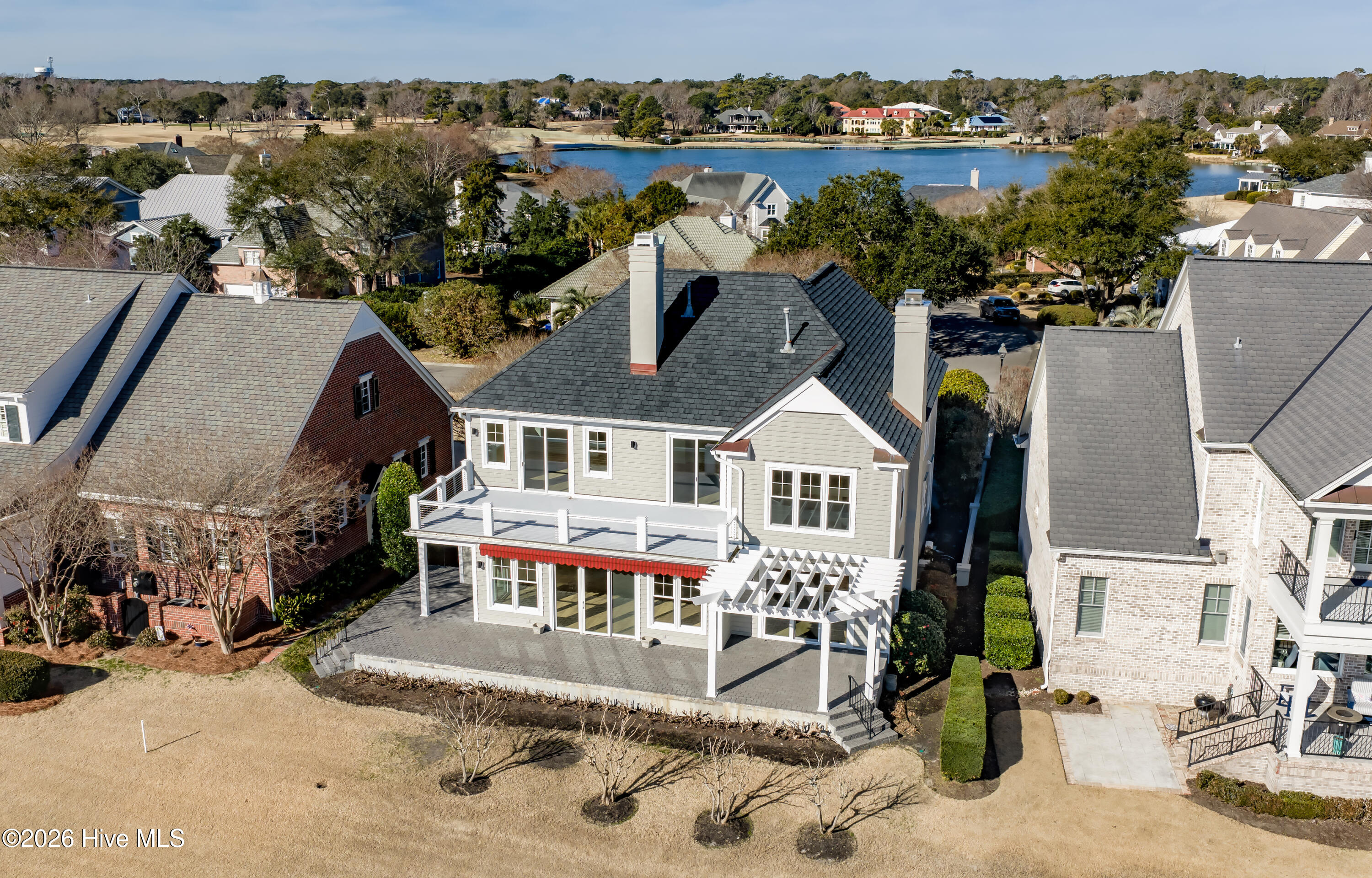 100552340 | Photo 54