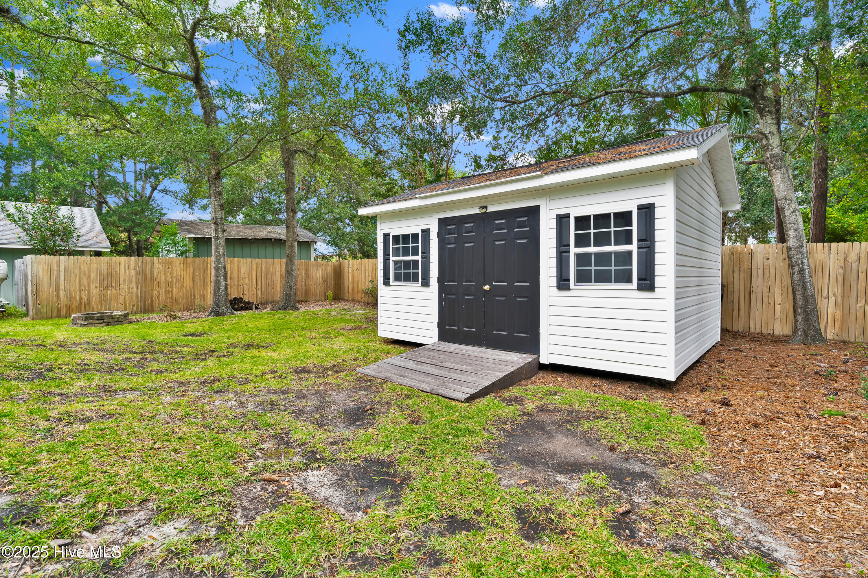 100530554 | Photo 44