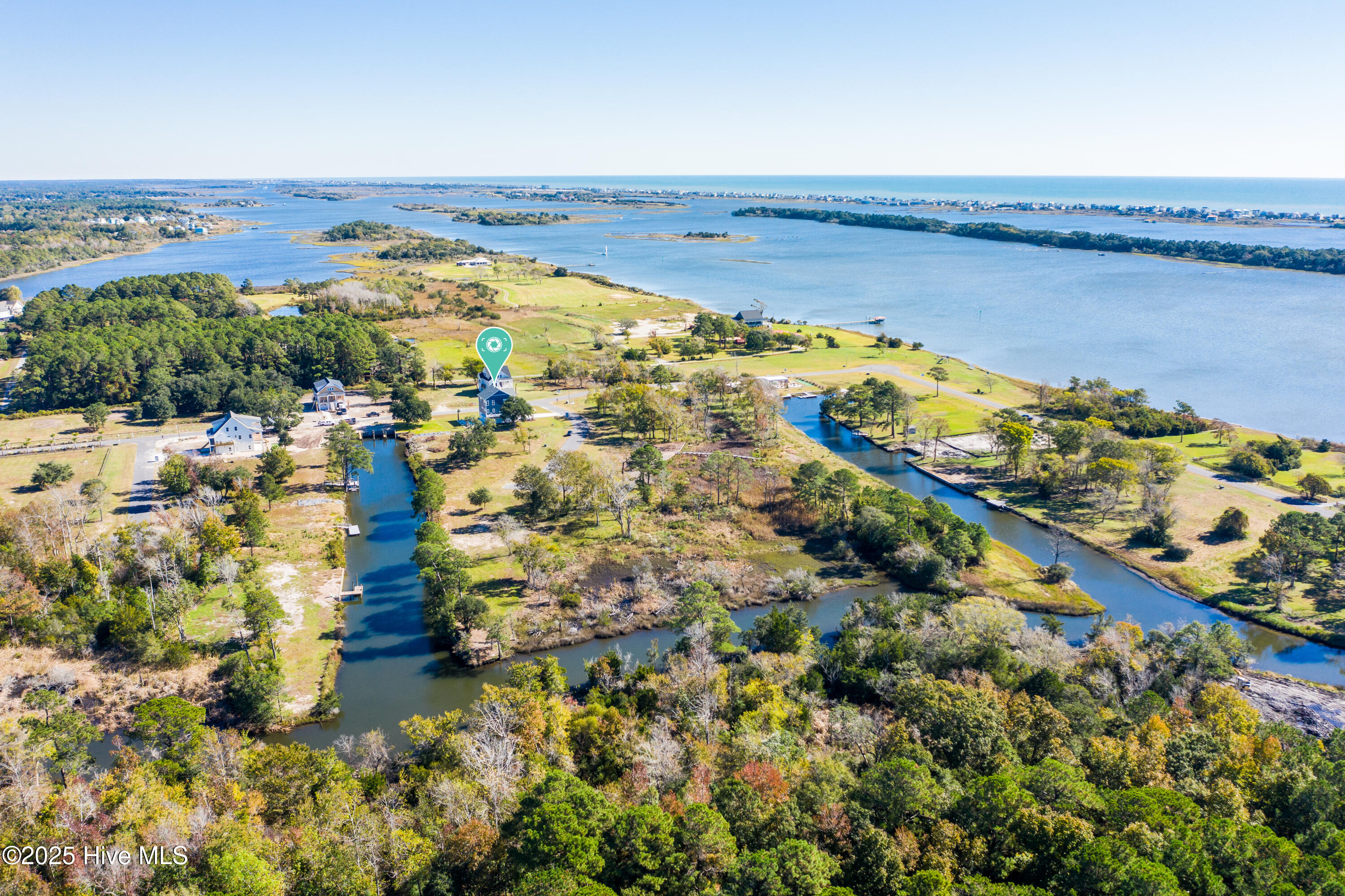 100523775 | Photo 38