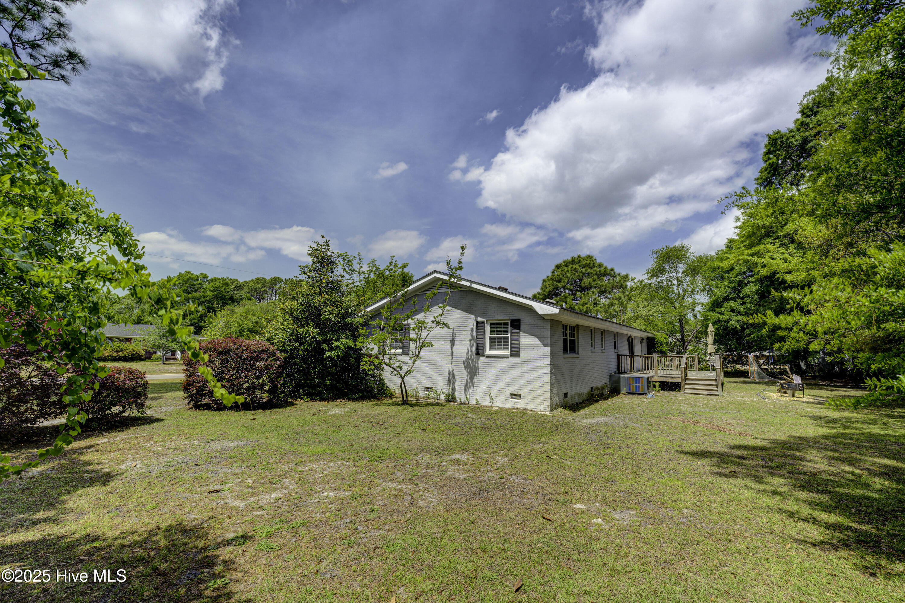 100525965 | Photo 43