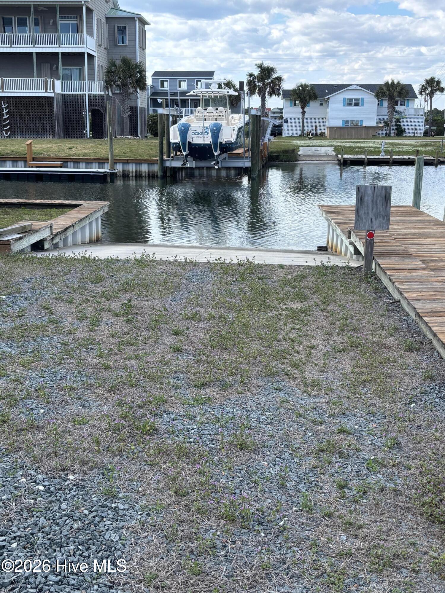 100482049 | Photo 17